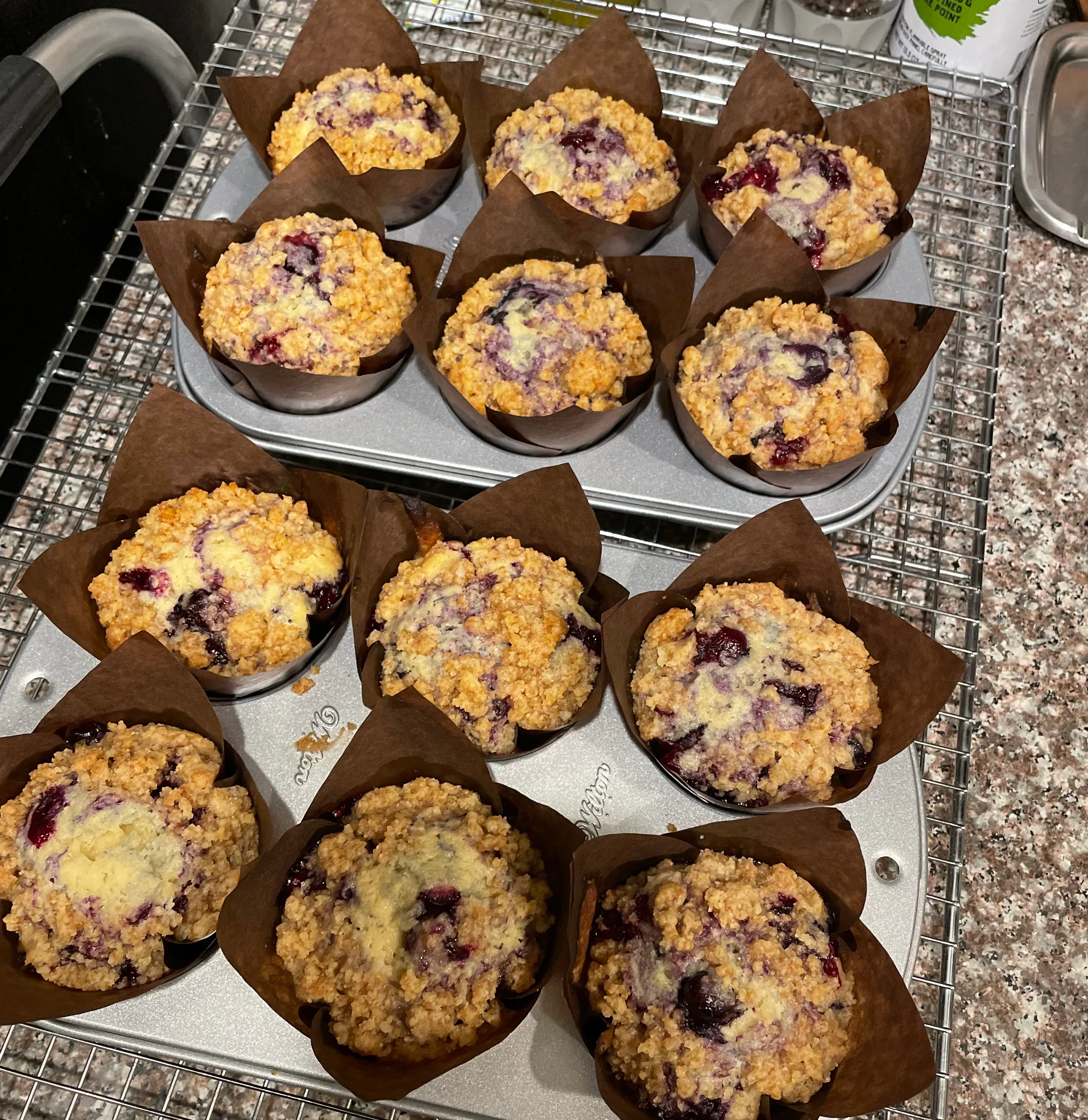 world's-best-blueberry-muffins