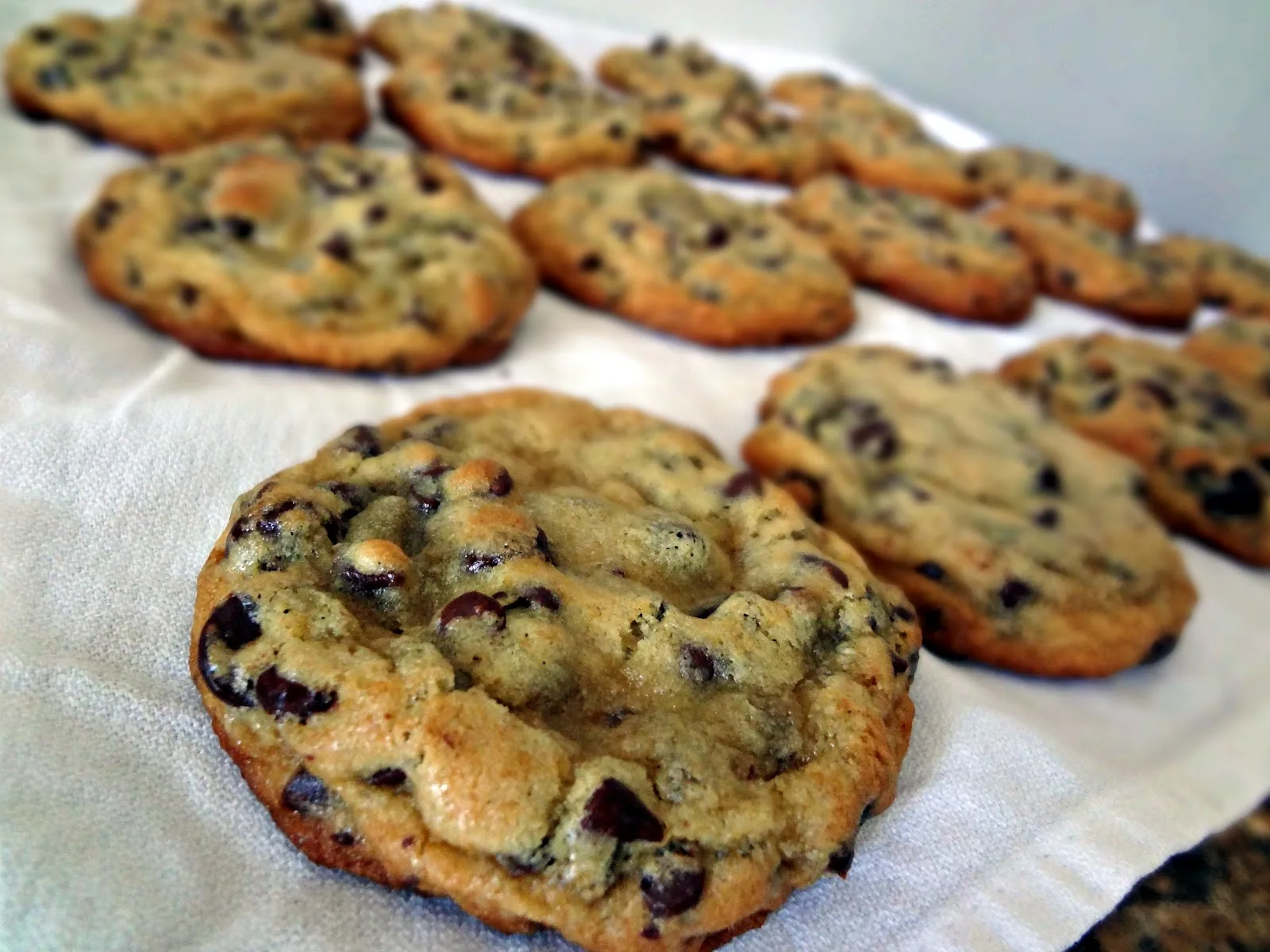 chocolate-chip-cookies