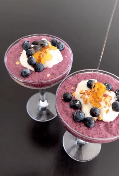 berry-berry-overnight-oats