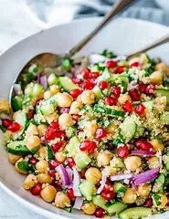 healthy-quinoa-salad