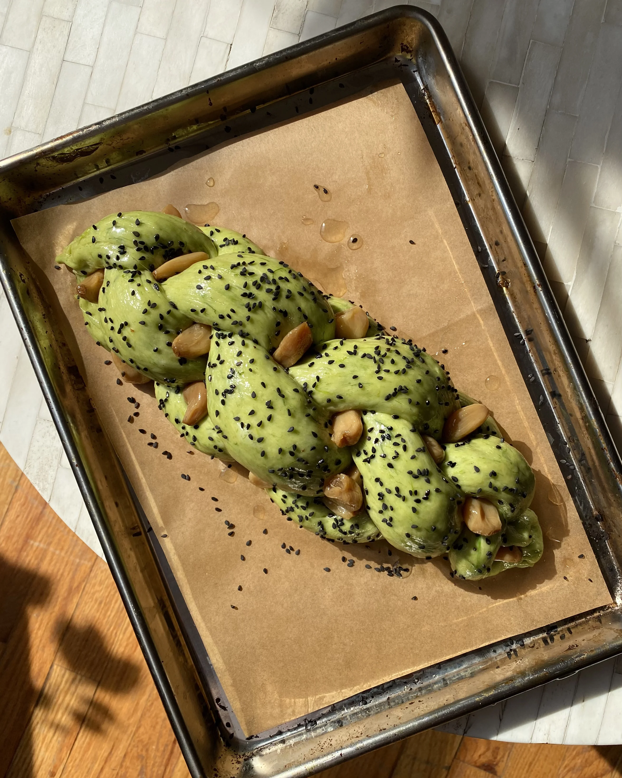 green-garlic-challah