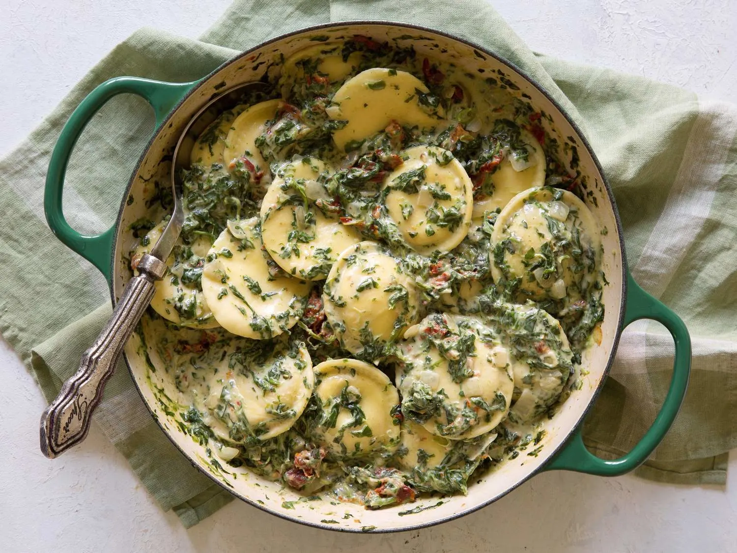 cheese-ravioli-filling