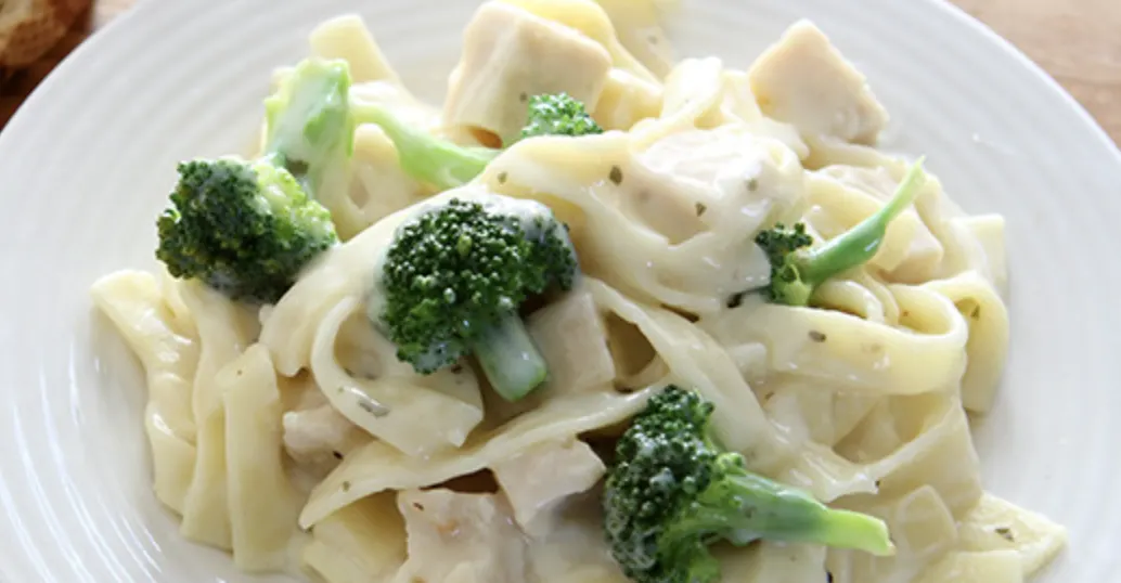 chicken-and-broccoli-alfredo