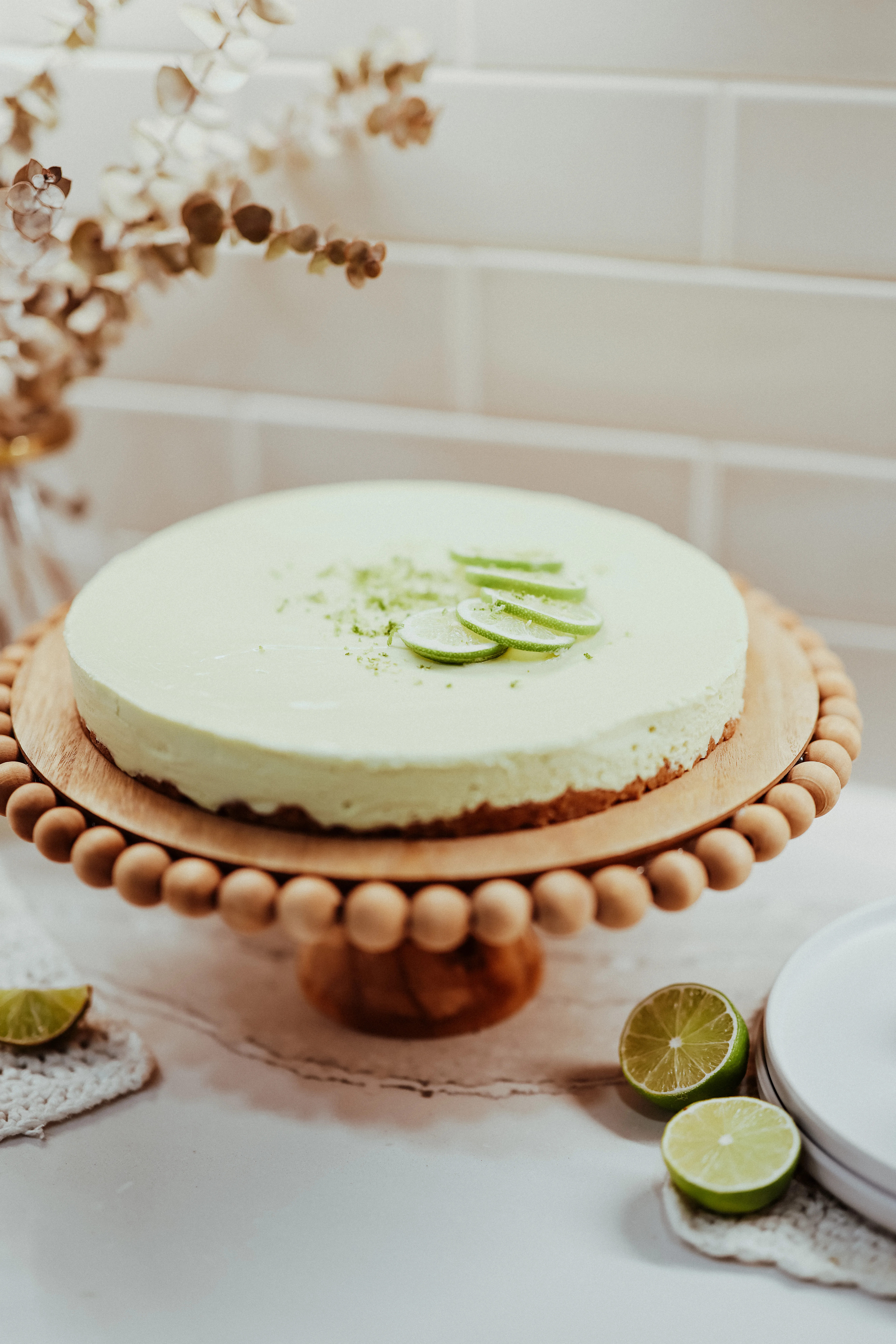 raw-coconut-lime-pie