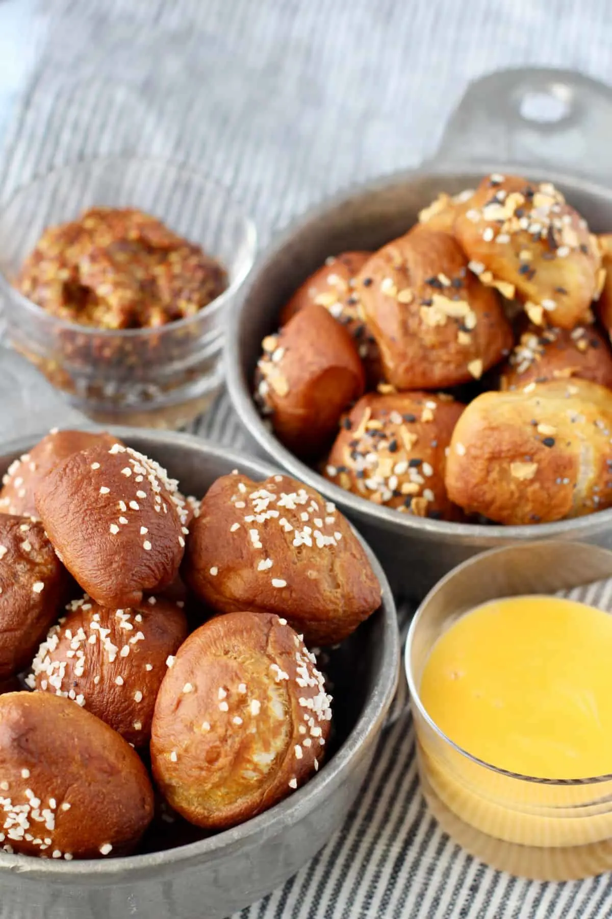 homemade-pretzel-bites