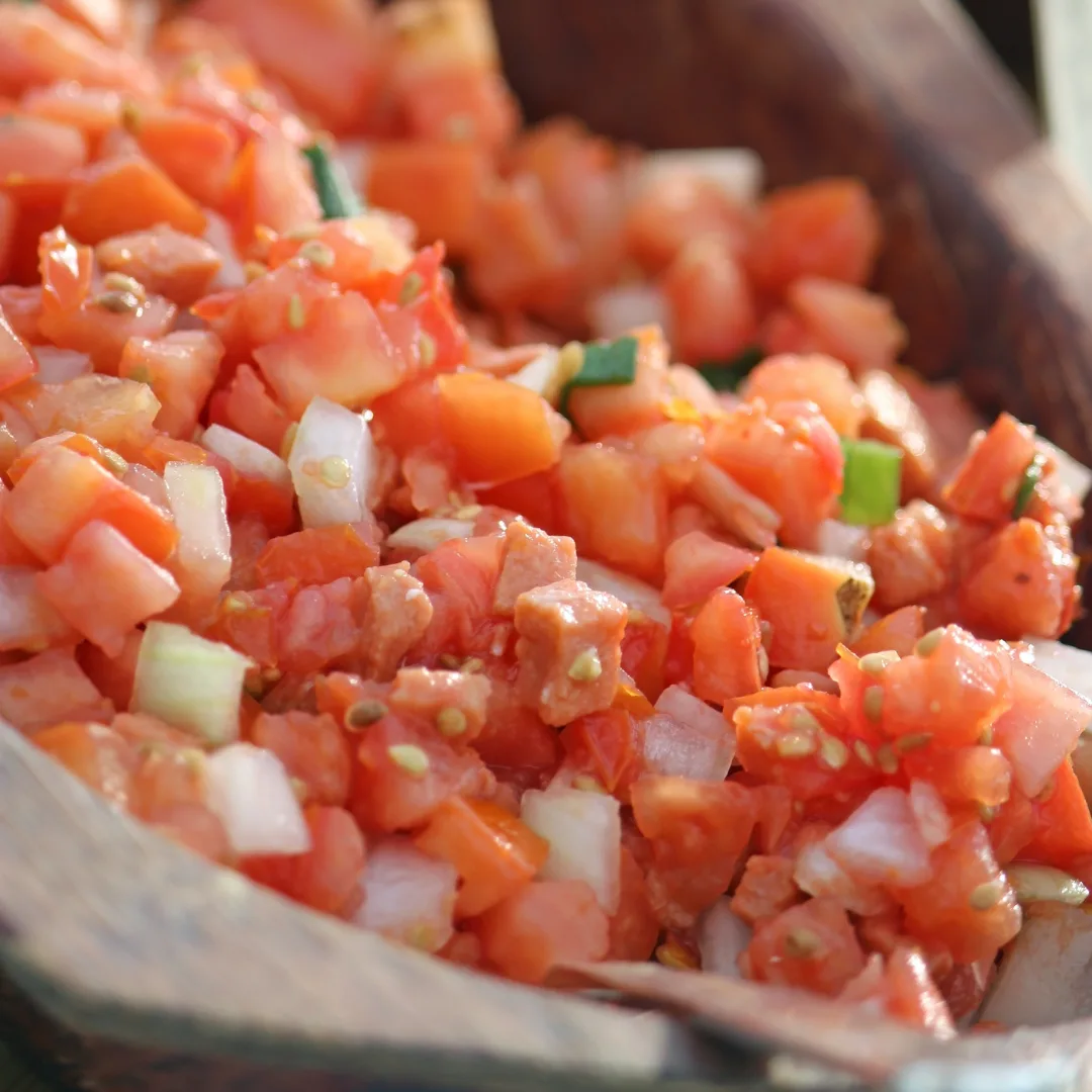 lomi-lomi-salmon