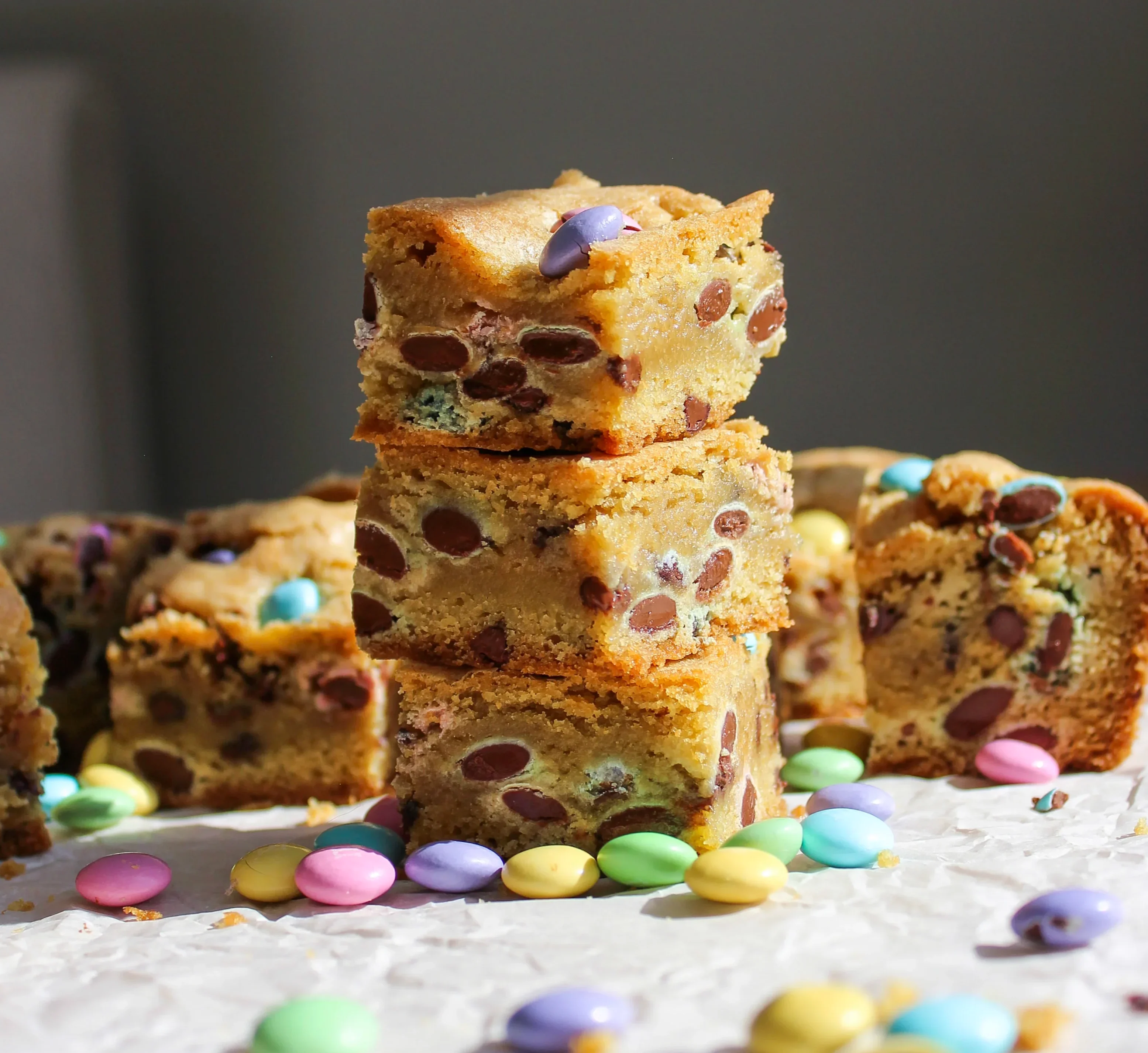 mandm-blondies