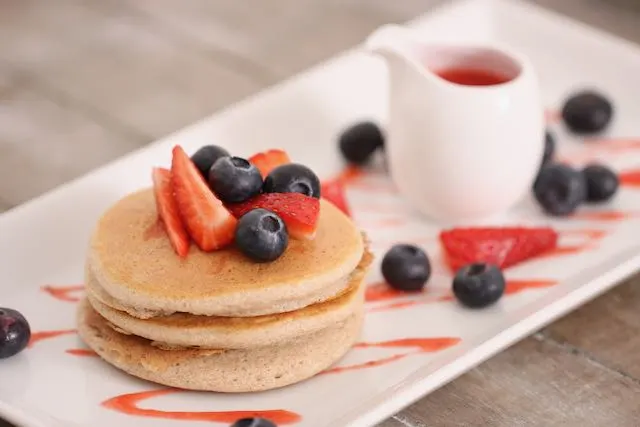 buckwheat-pancakes-with-berries-2
