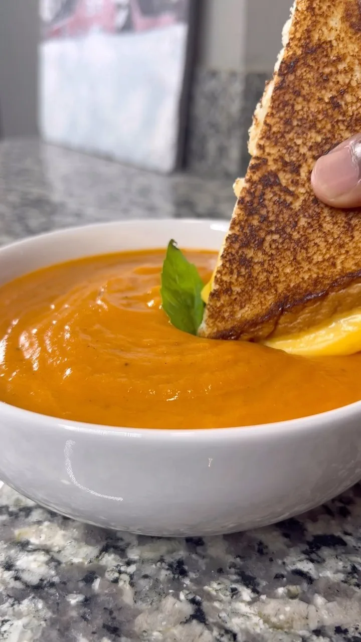 pumpkin-tomato-soup