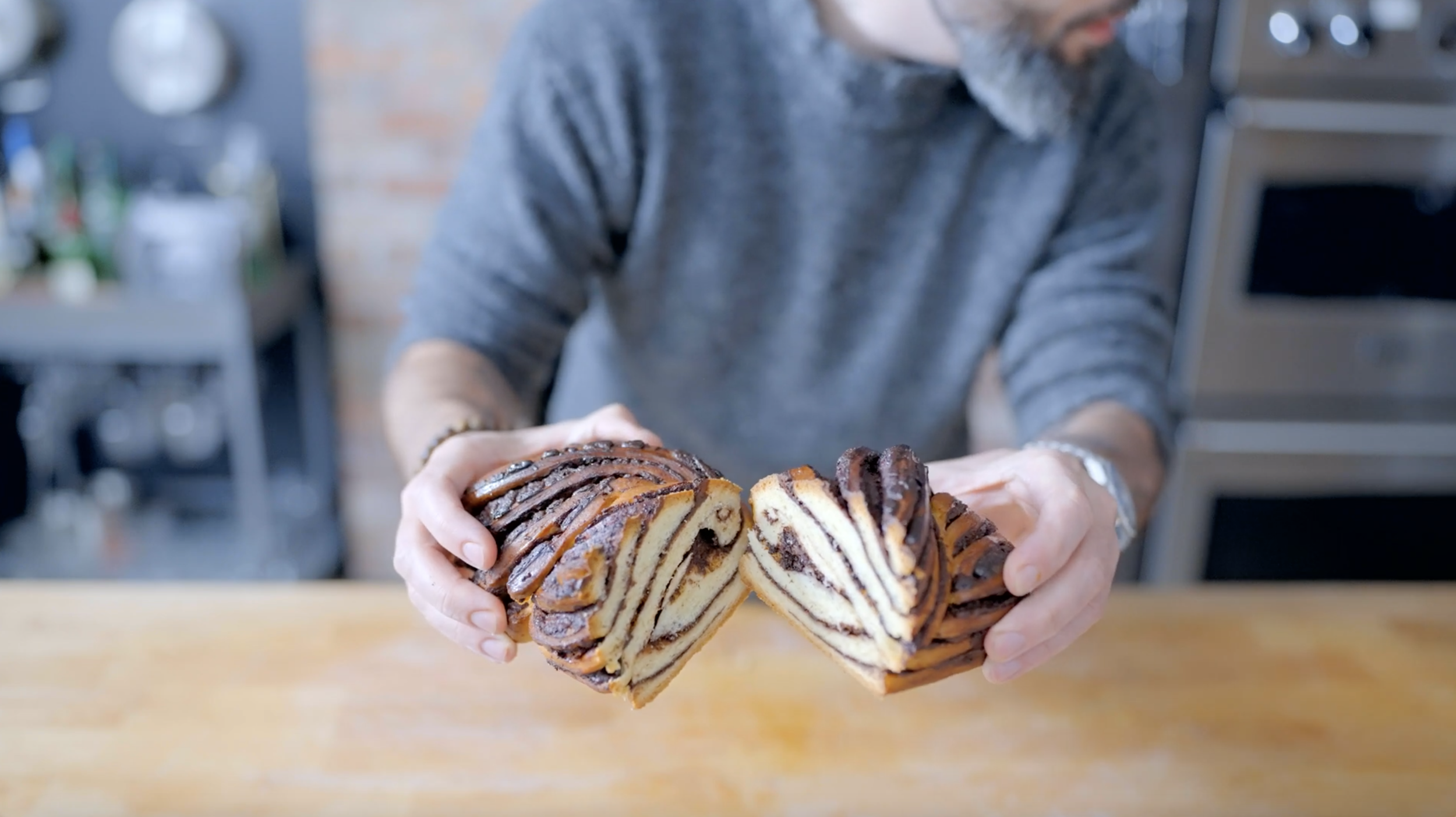 sweet-and-savory-babka