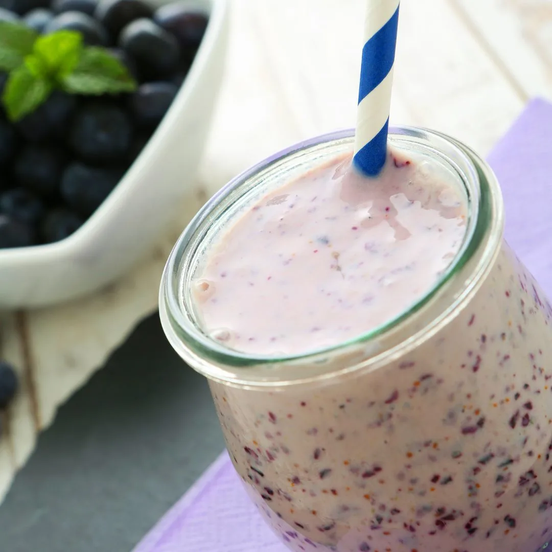mocha-berry-shake