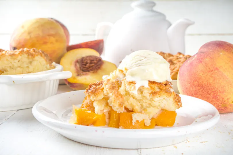 new-jersey-summer-peach-cobbler