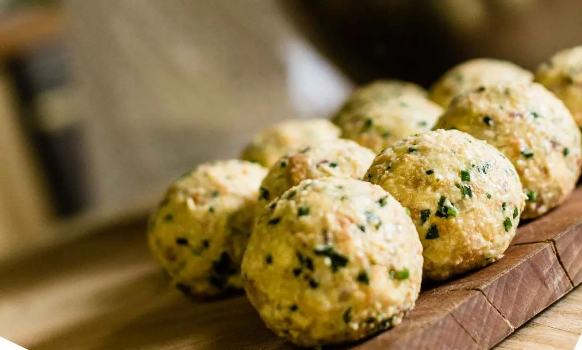 semmelknodel-bread-dumplings