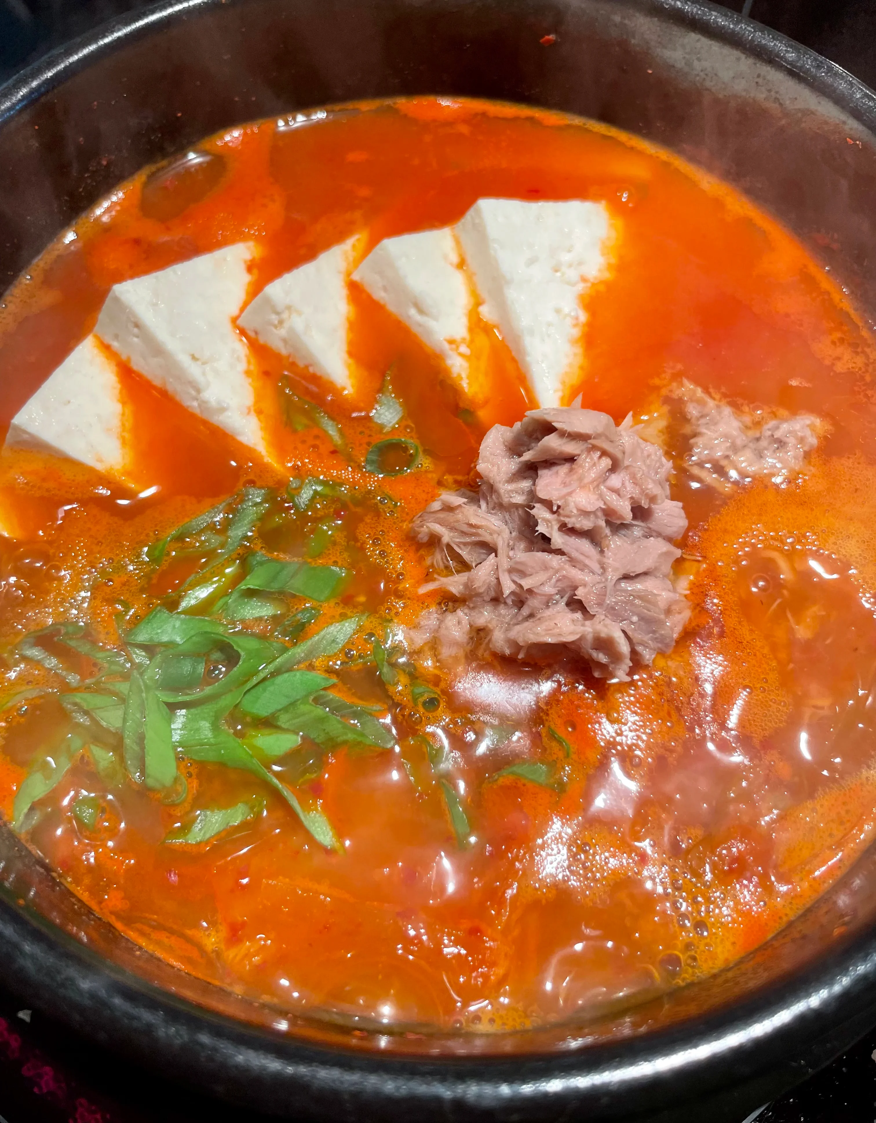 kimchi-jjigae-(korean-kimchi-stew)