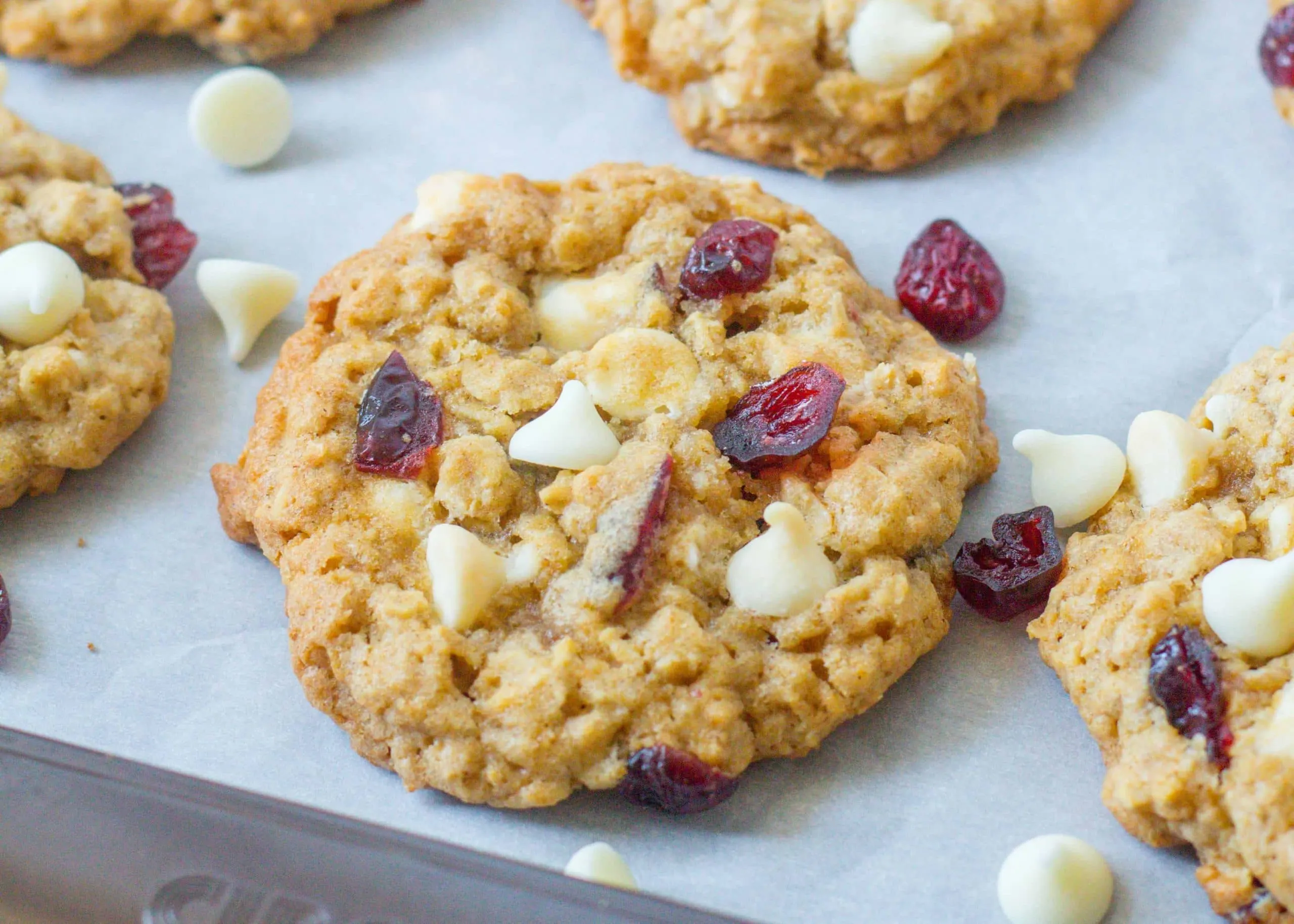 cranberry-white-chocolate-oatmeal-cookies