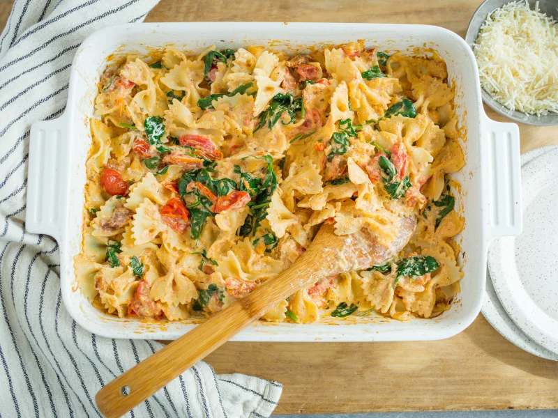 easy-cream-cheese-pasta-bake