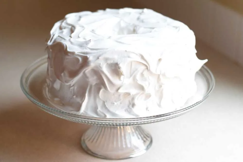 fluffy-white-frosting