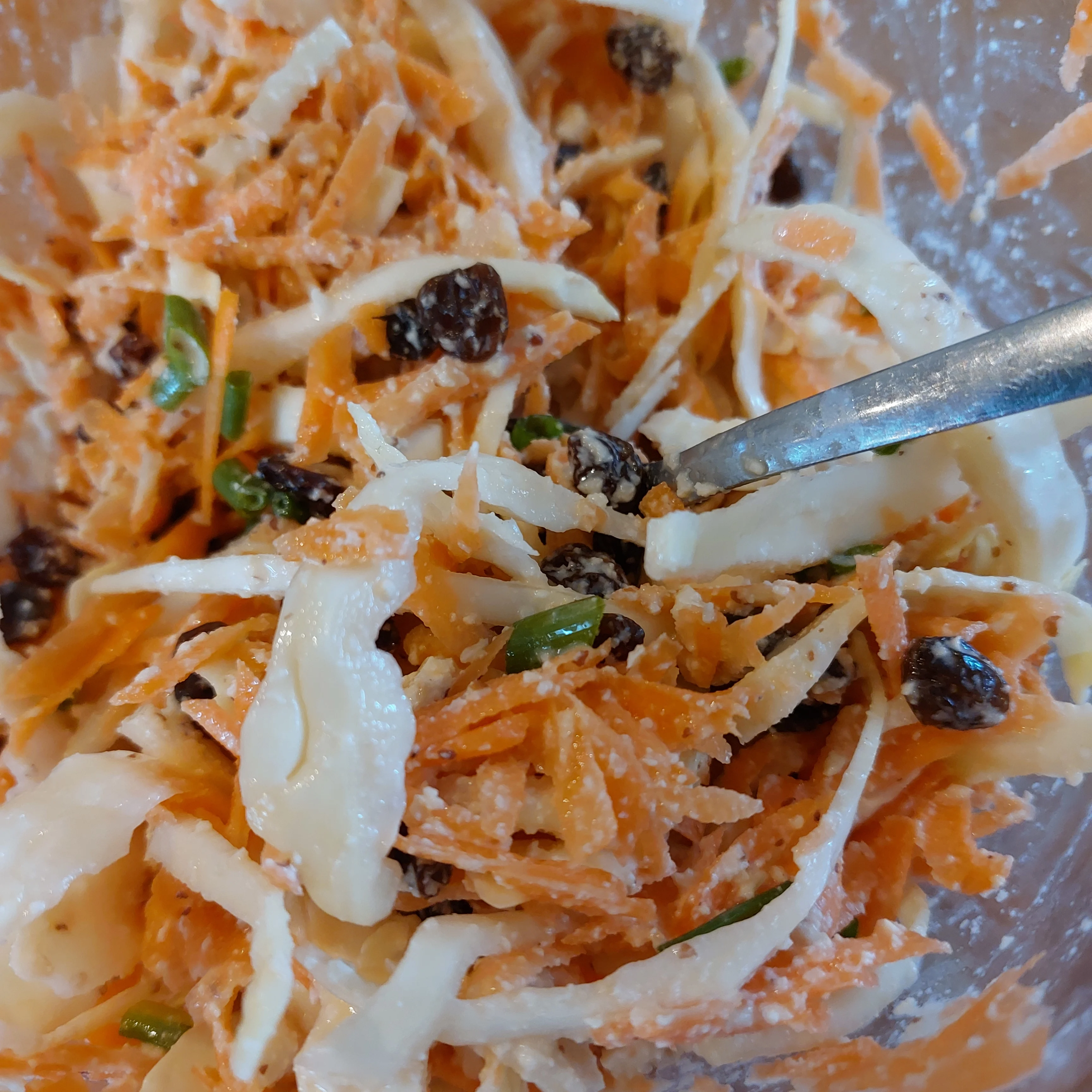 oms-friendly-fruit-coleslaw