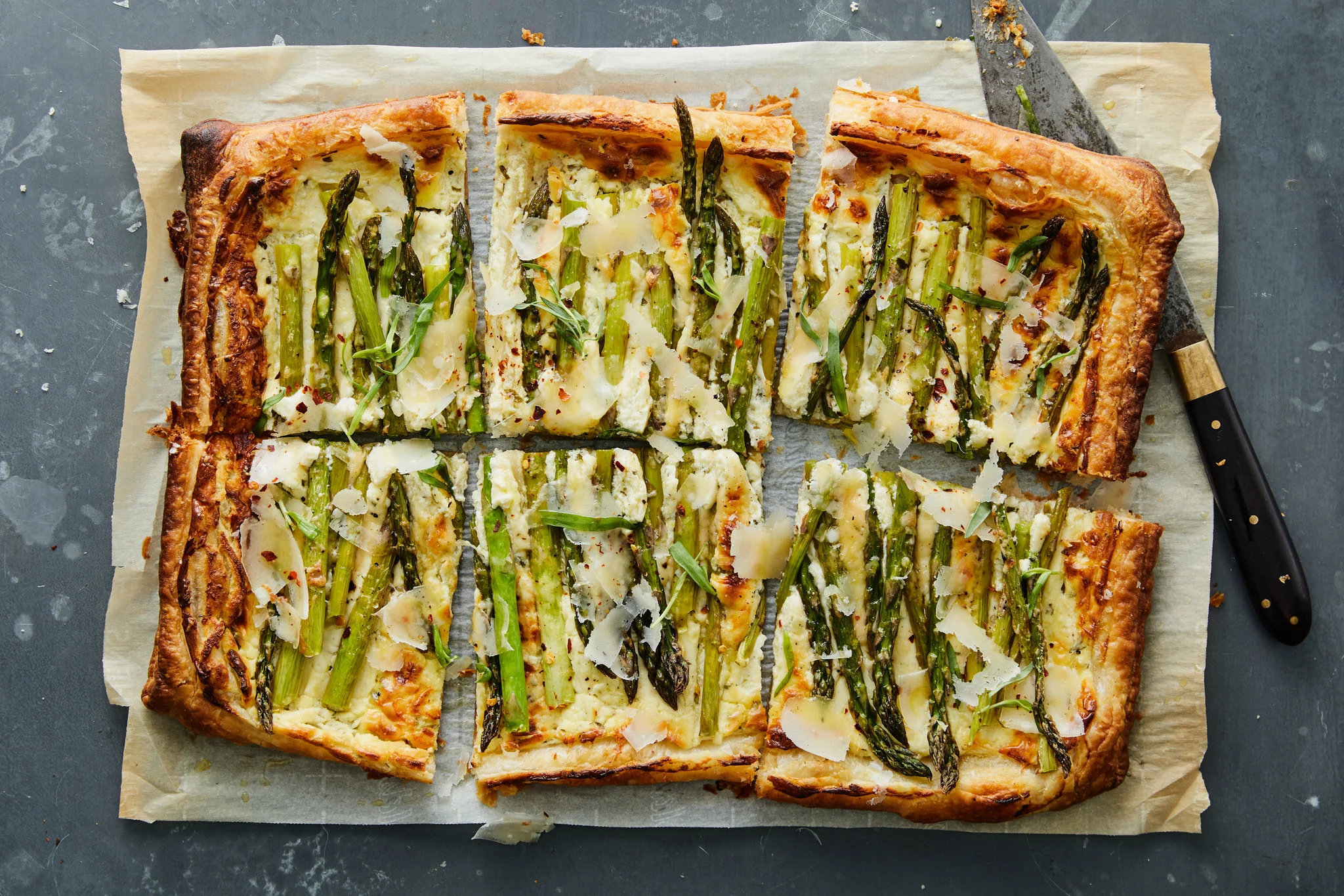 asparagus-goat-cheese-andtarragon-tart
