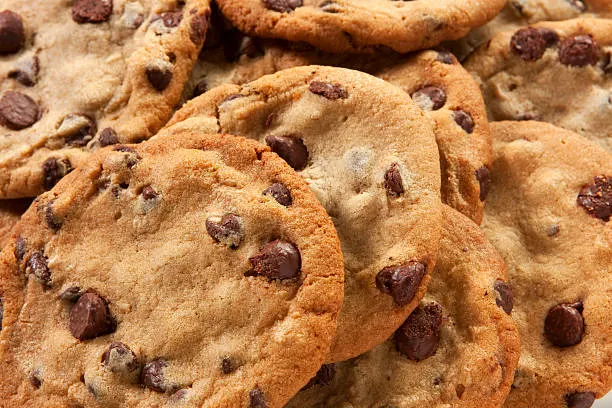 chocolate-chip-cookies