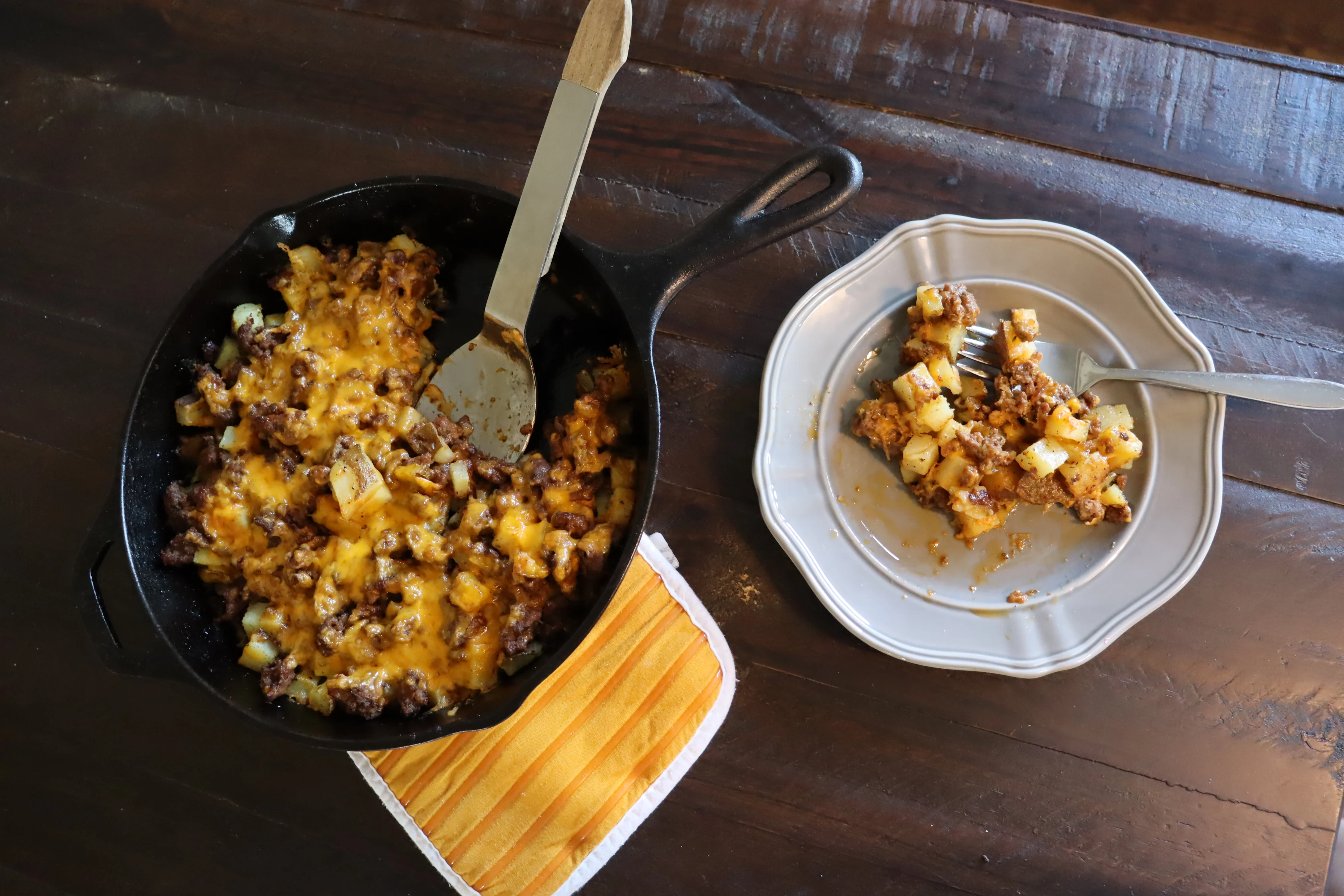 cheeseburger-iron-skillet-casserole