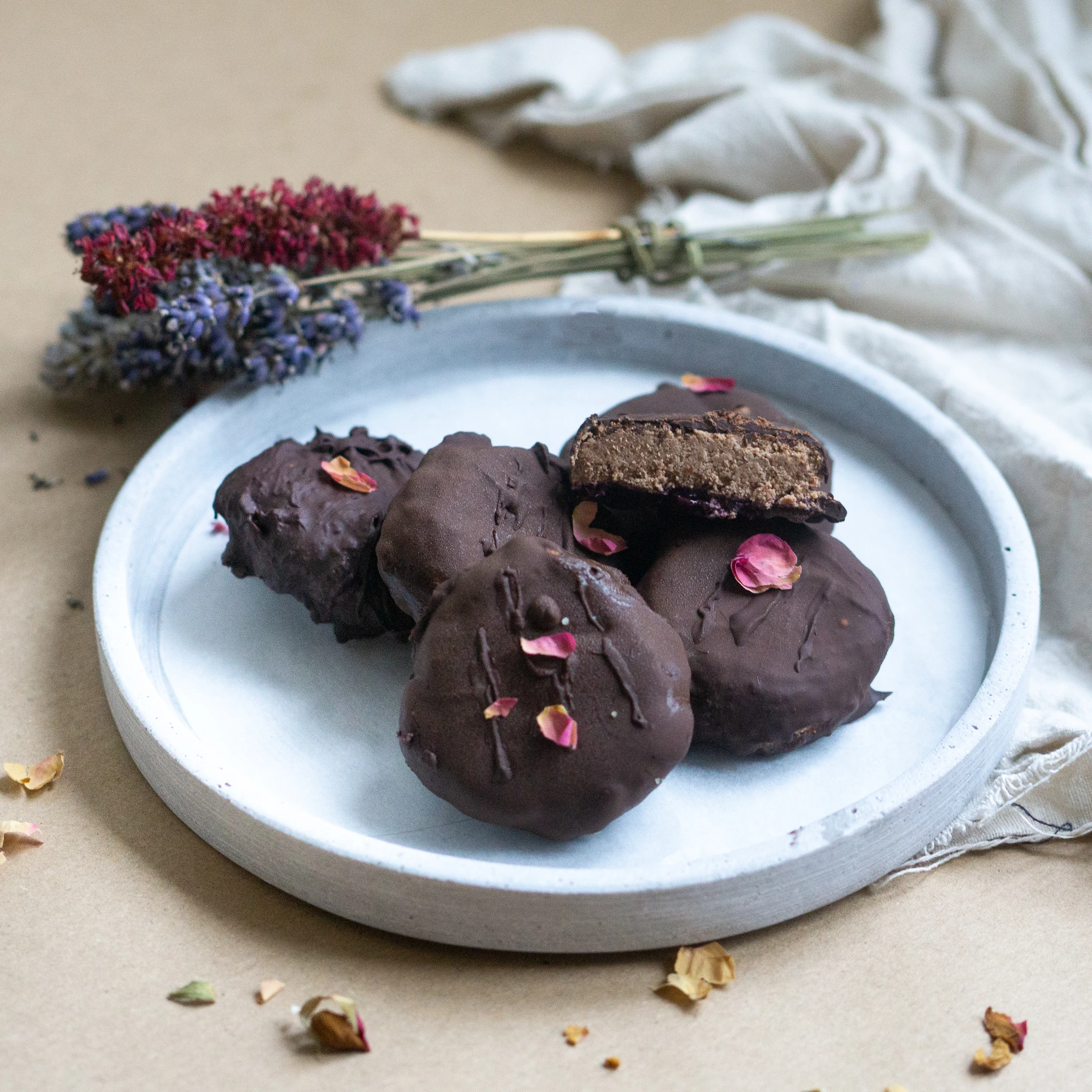 vegan-chocolate-mousse-and-raspberry-chia-bliss-bombs