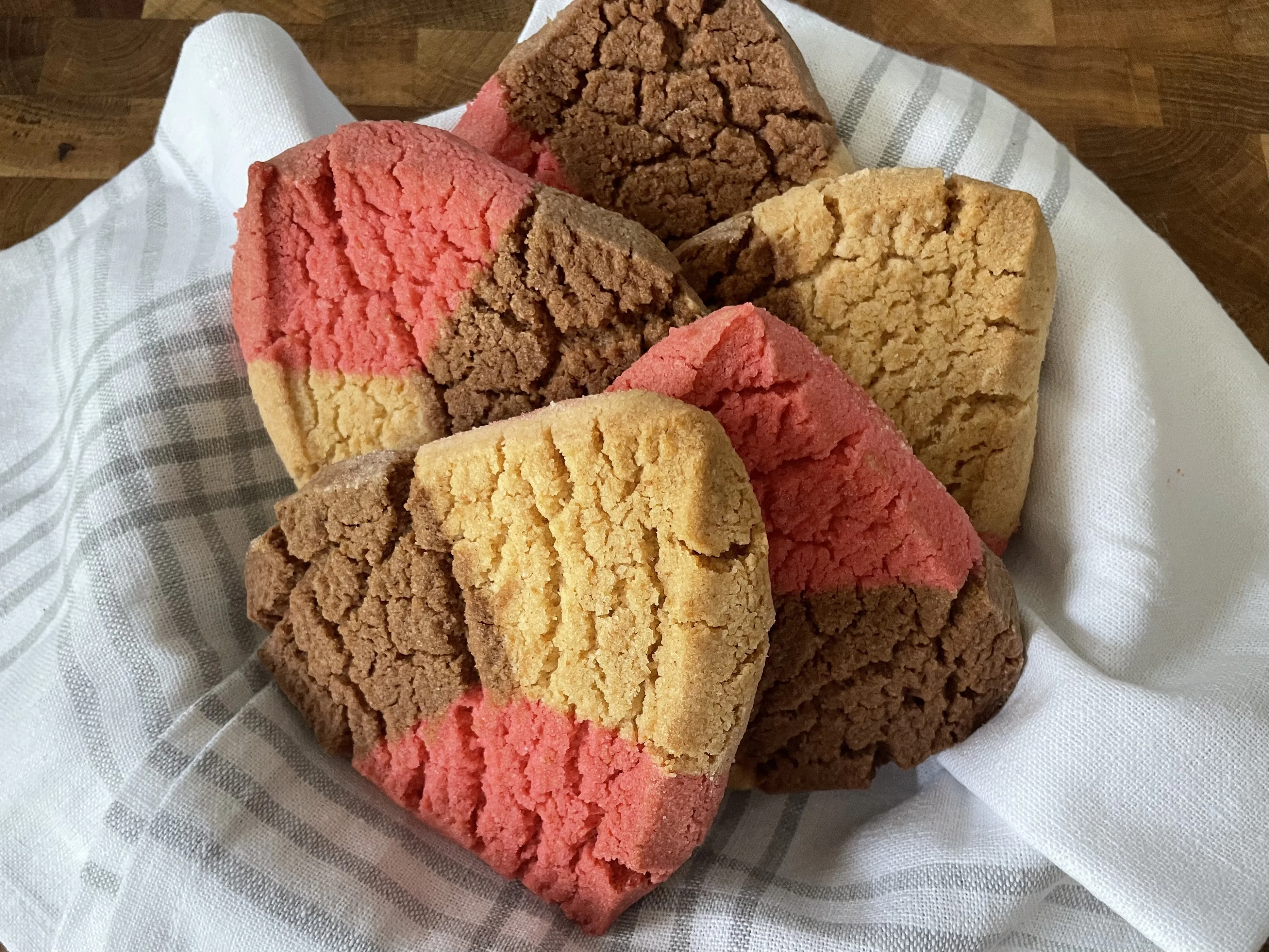 polvoron-napolitano-mexican-pan-dulce