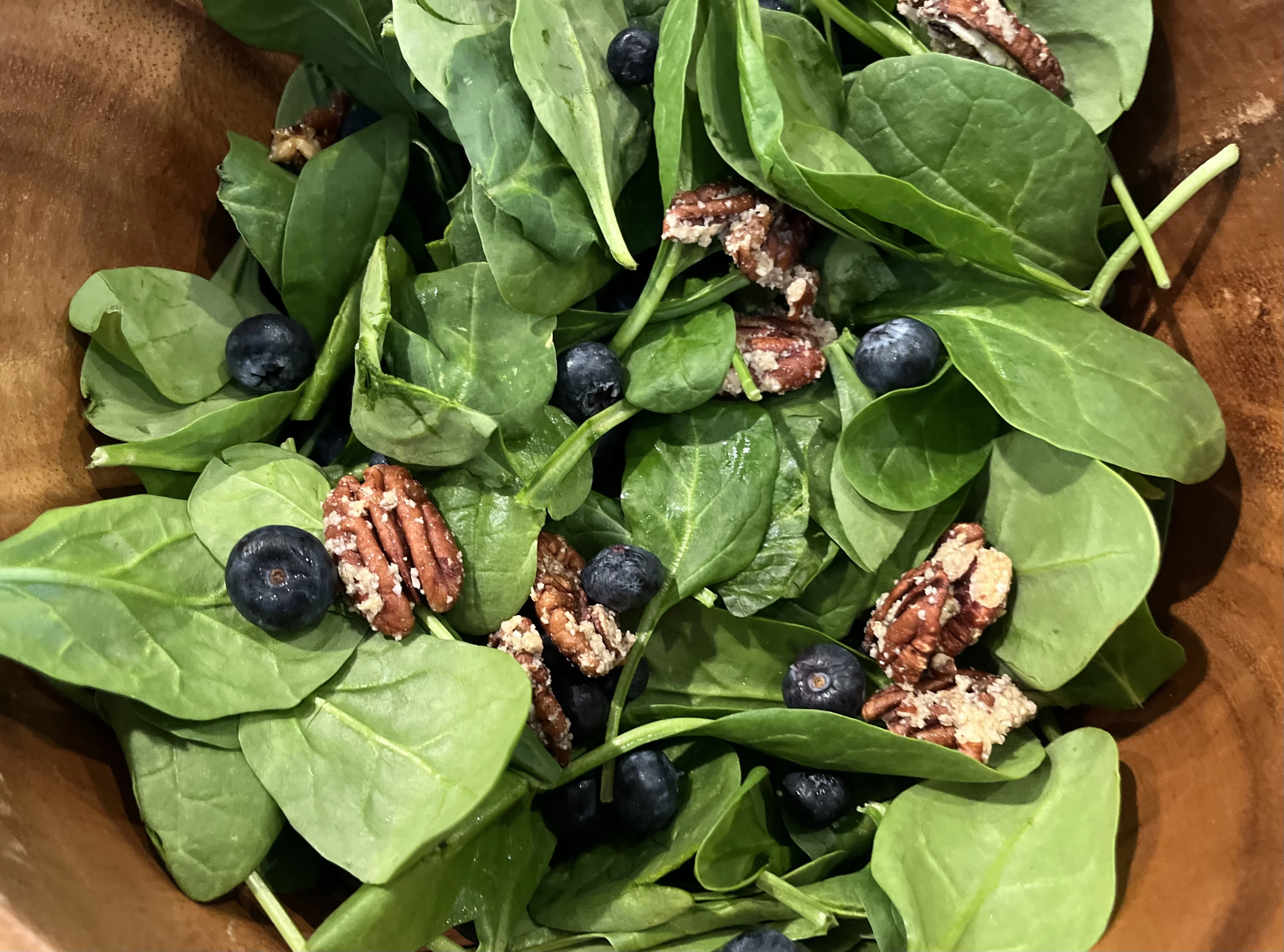 blueberry-pecan-salad