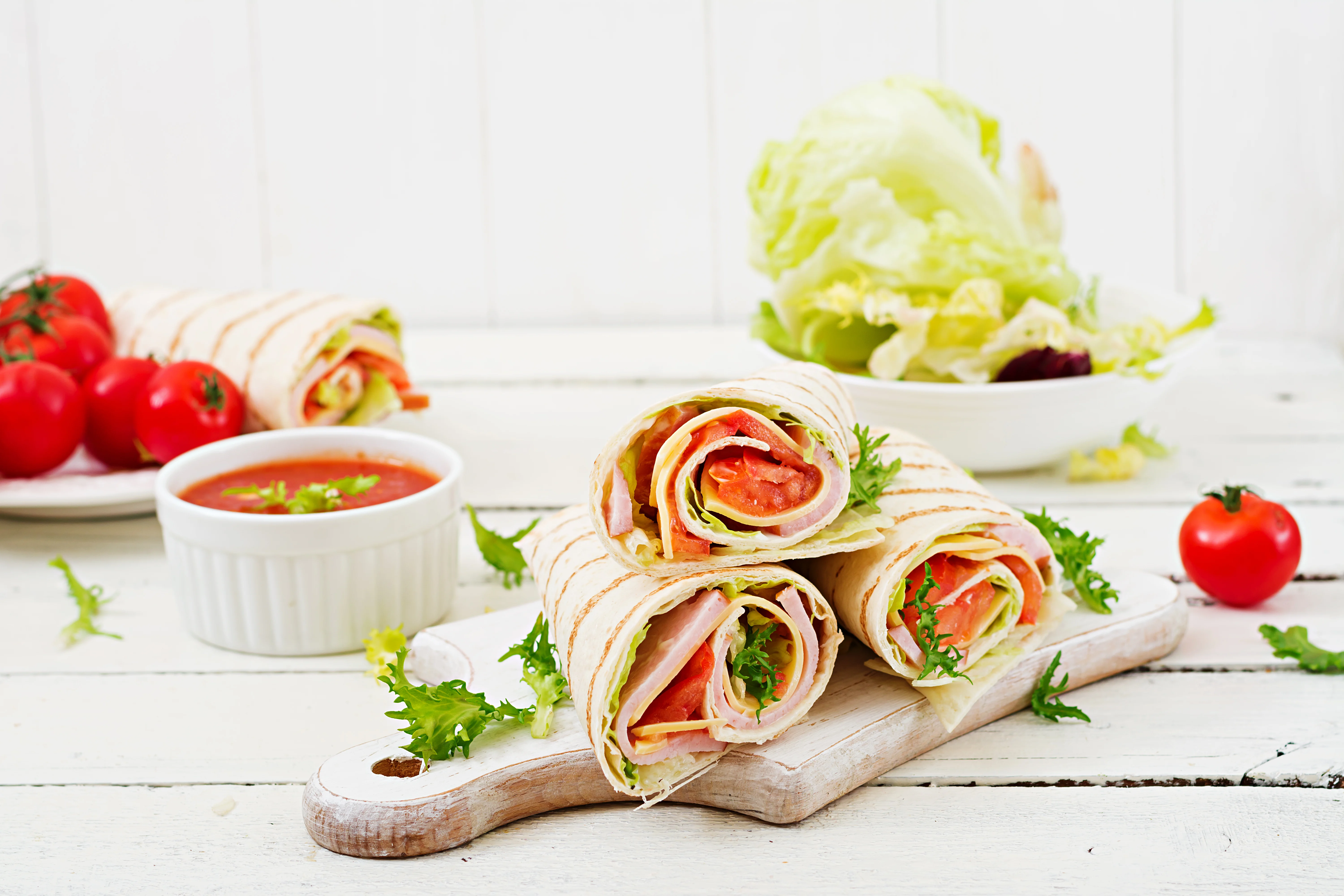 wrap-jlt-(jambon-laitue-tomate)