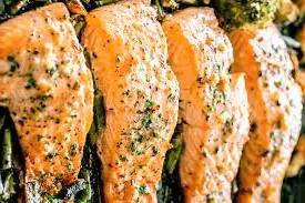 baked-salmon-with-roasted-vegetables