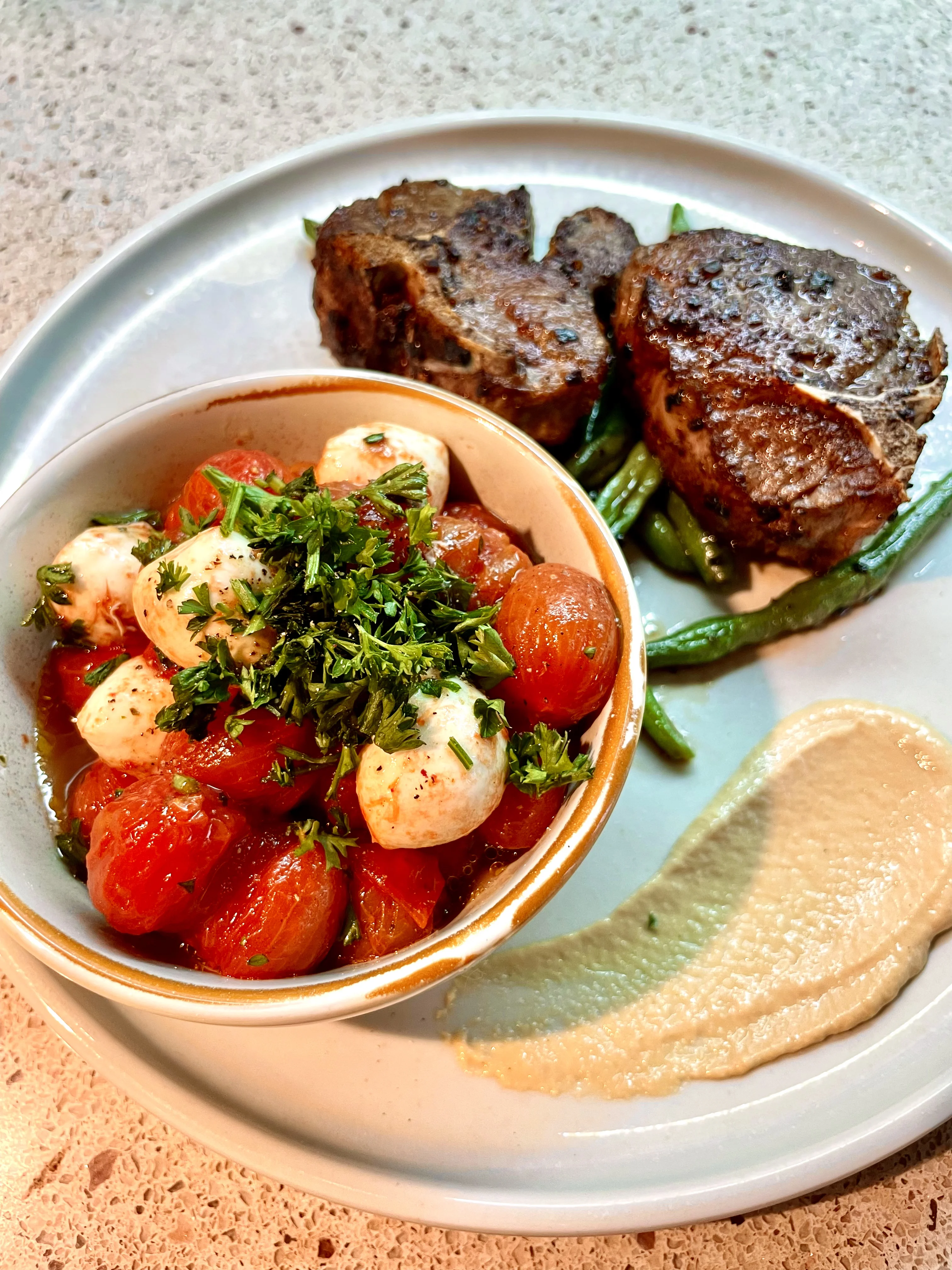 marinated-cherry-tomatoes-and-bocconcini