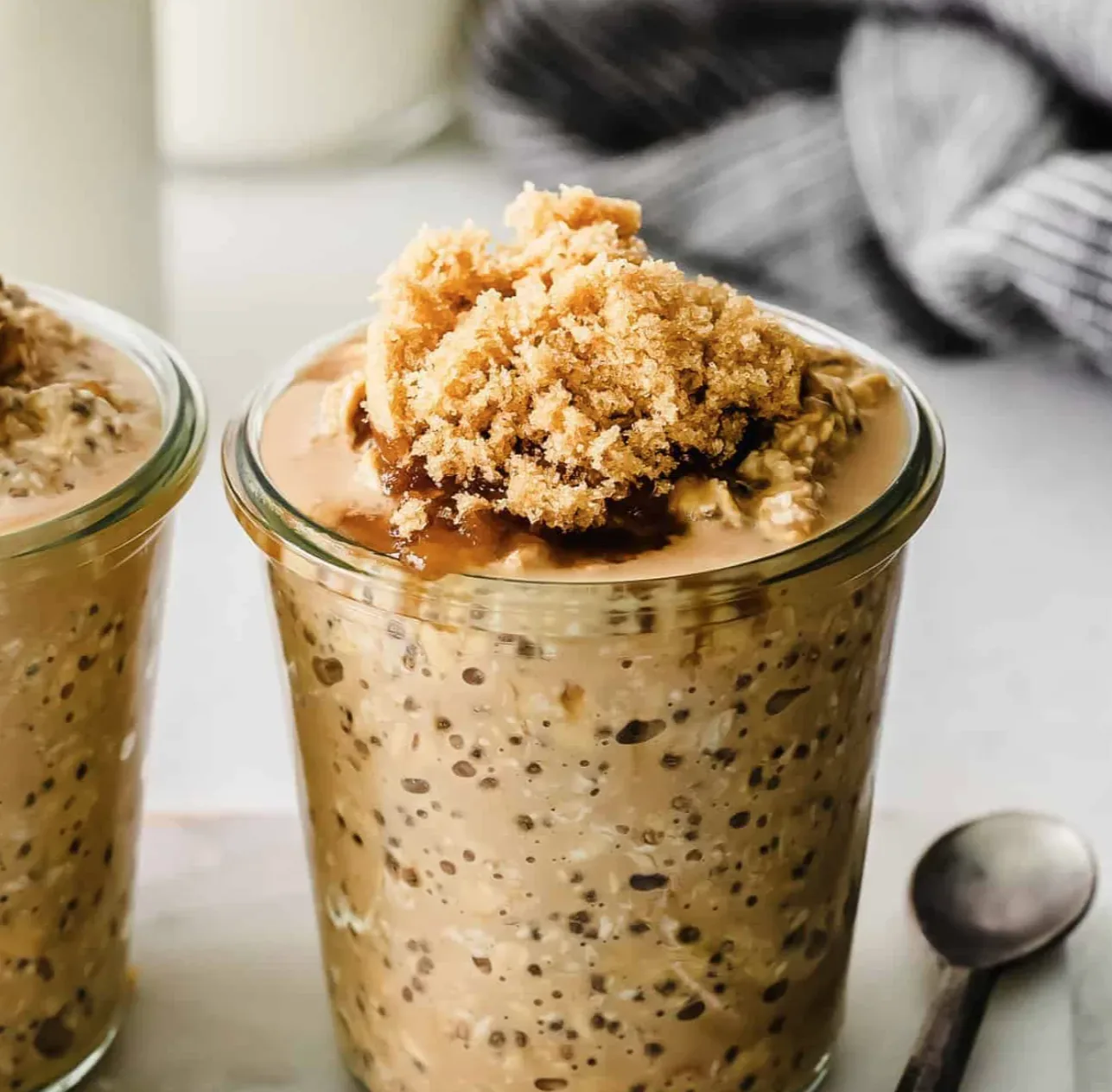 brown-sugar-espresso-overnight-oats