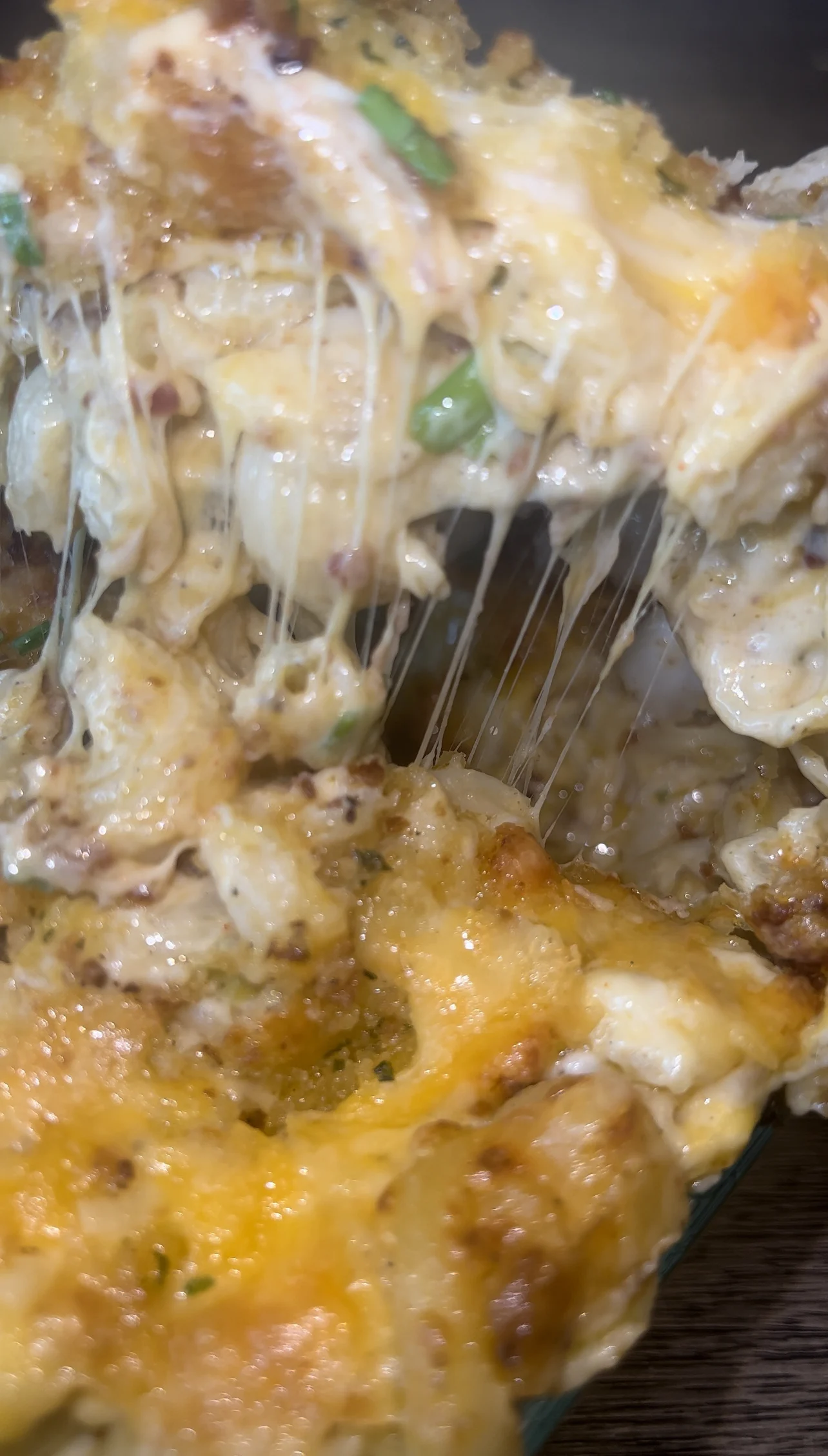 loaded-lobster-mac-and-cheese