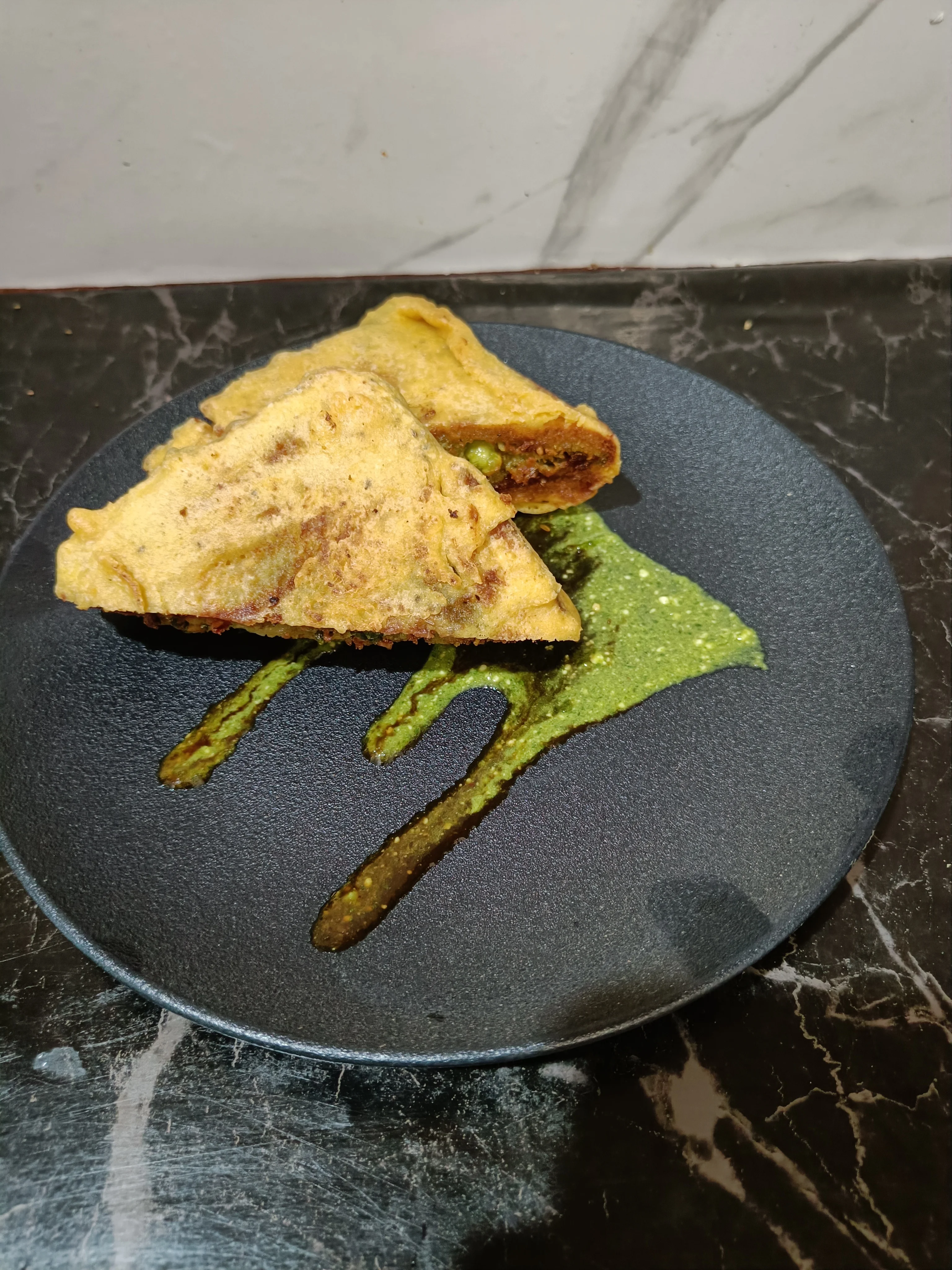 bread-pakora:-a-crispy-and-irresistible-indian-snack