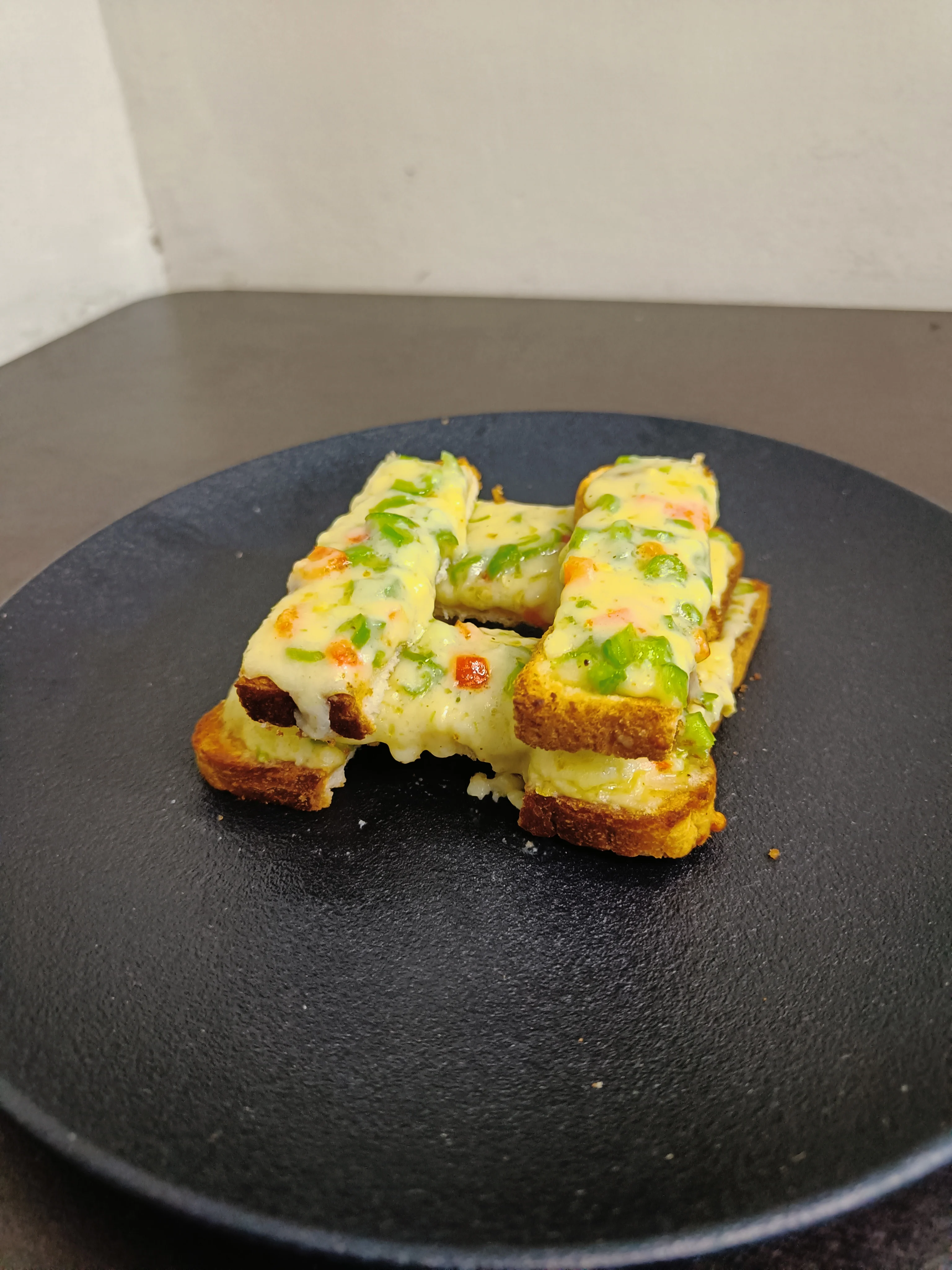 chilli-cheese-toast:-a-fiery-and-cheesy-delight