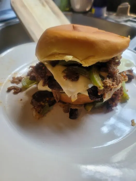 epicure-low-carblow-glycemic-philly-cheese-steak