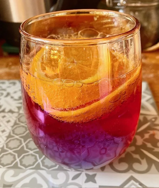 refreshing-non-alcoholic-aperitivo-tonic