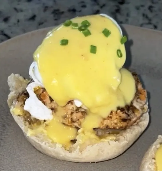 baked-salmon-benny-(eggs-benedict)
