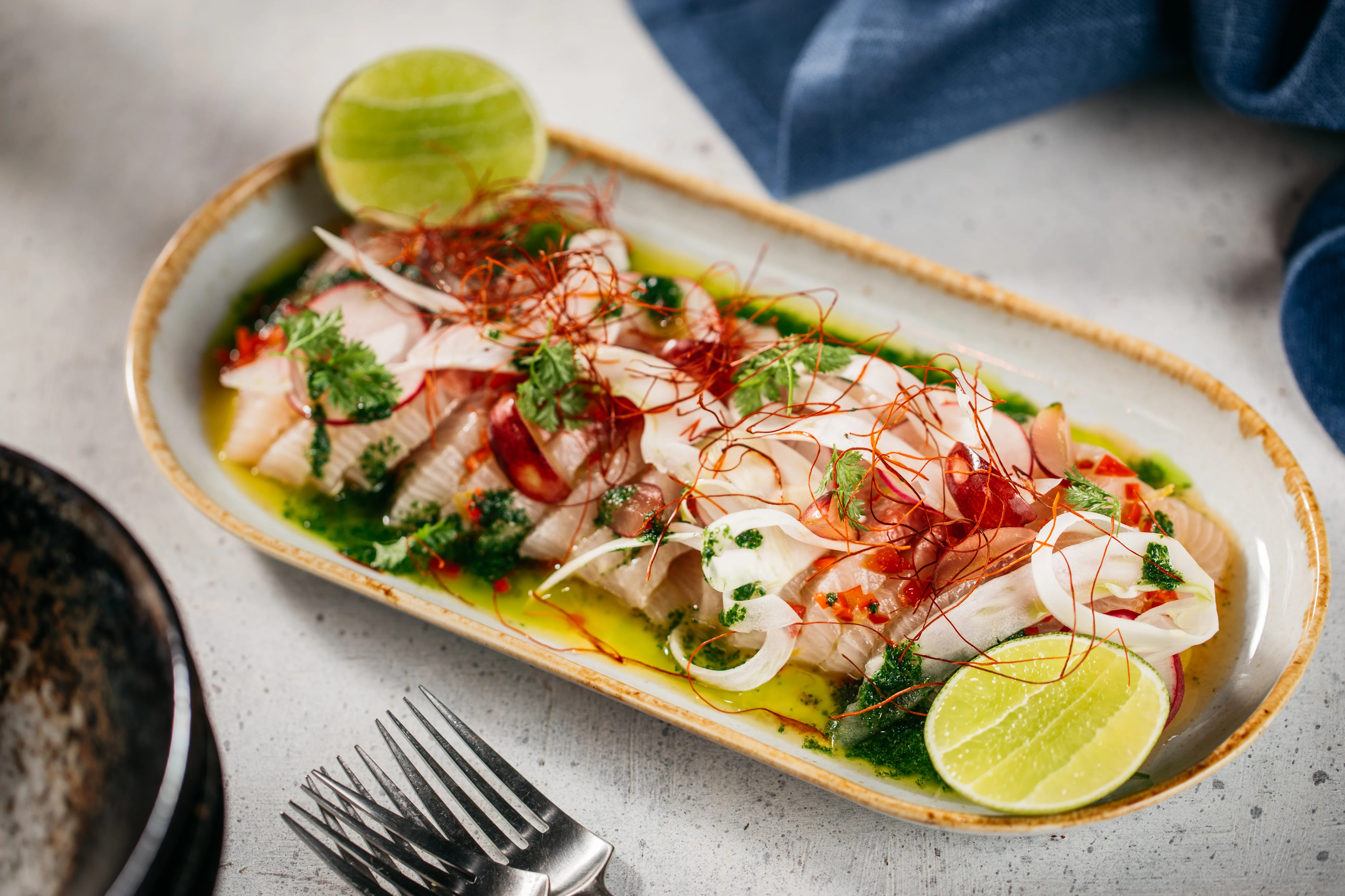 kingfish-crudo-colatura-dressing-chilli