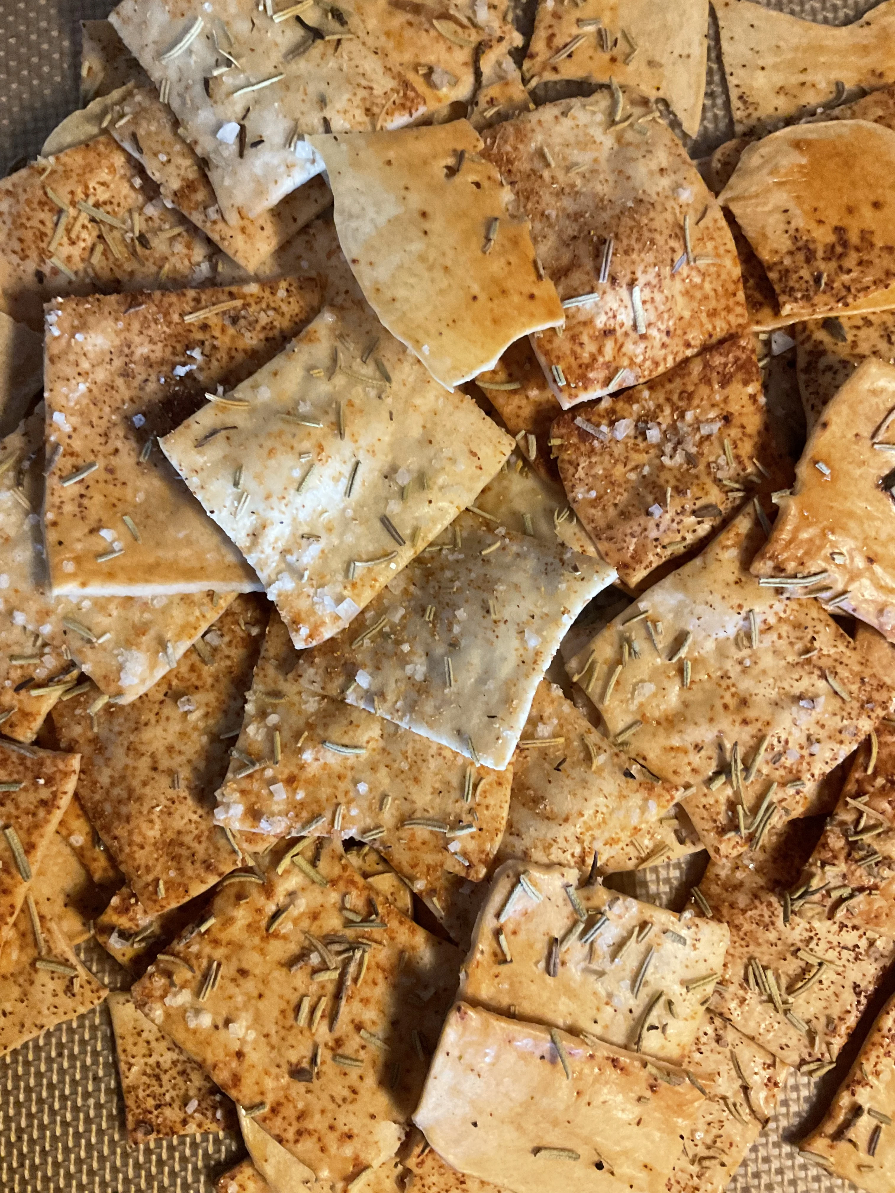 sourdough-crackers