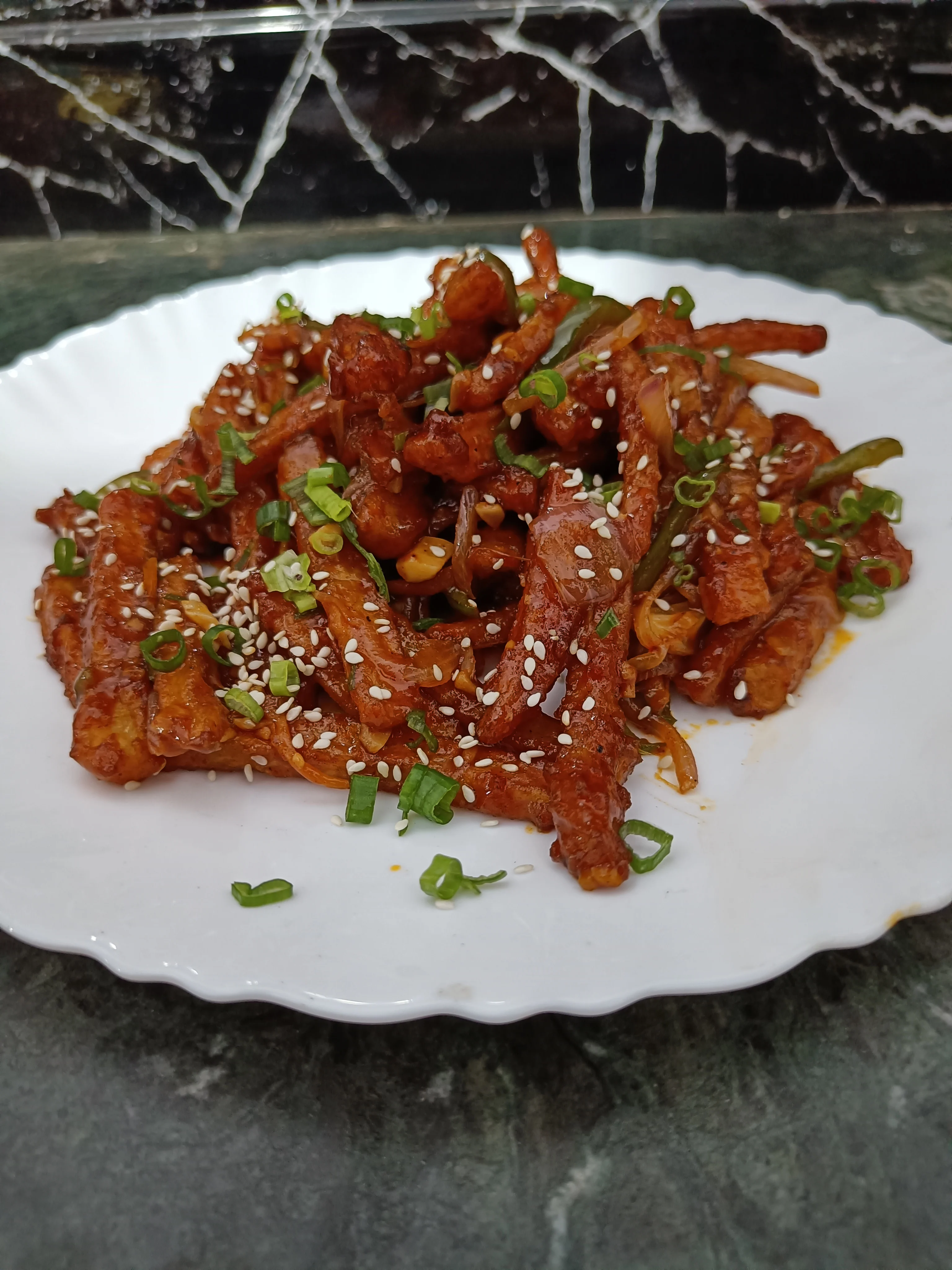 chilli-potato:-a-spicy-and-crispy-delight-for-snack-lovers