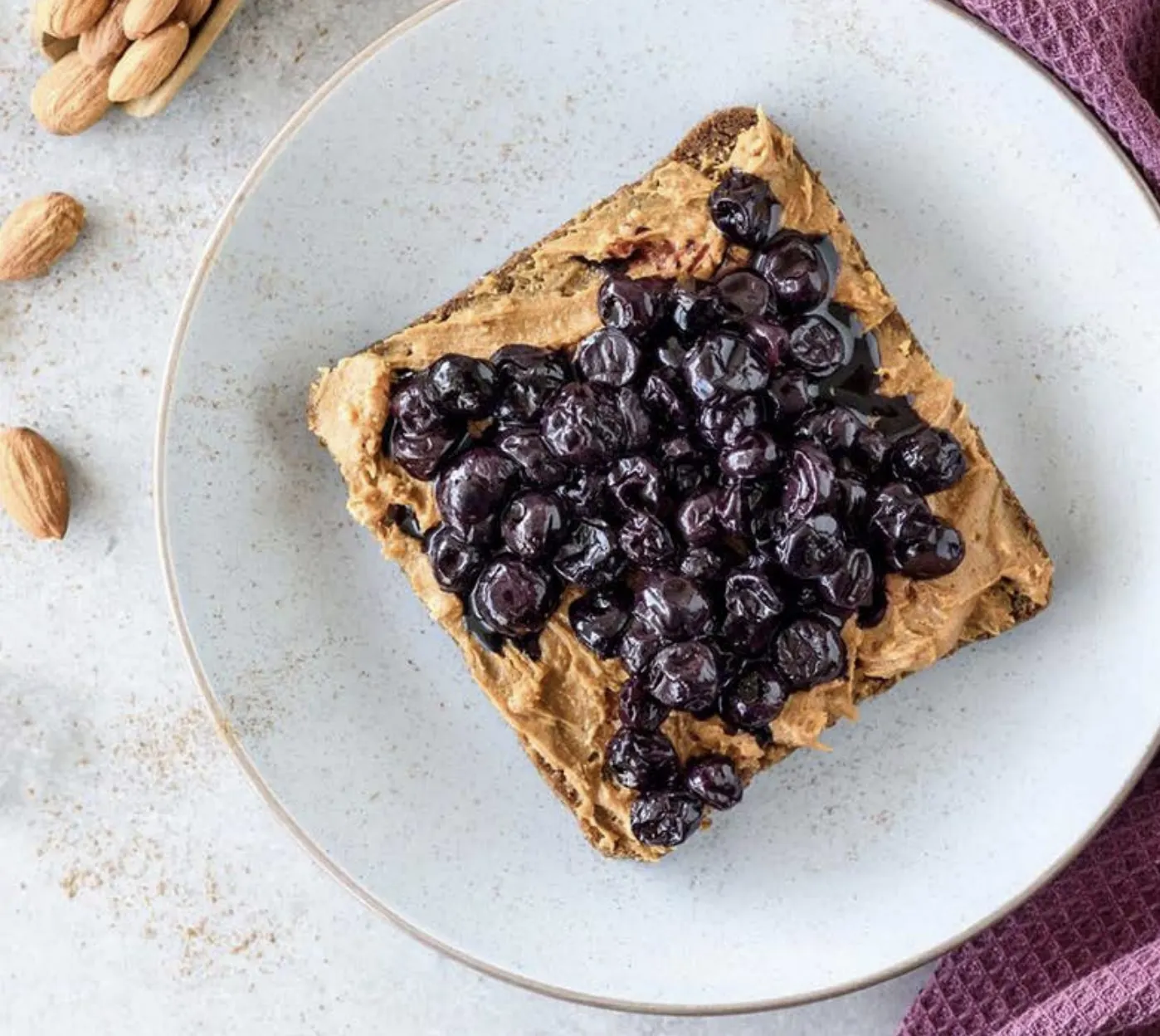 berry-compote-toast
