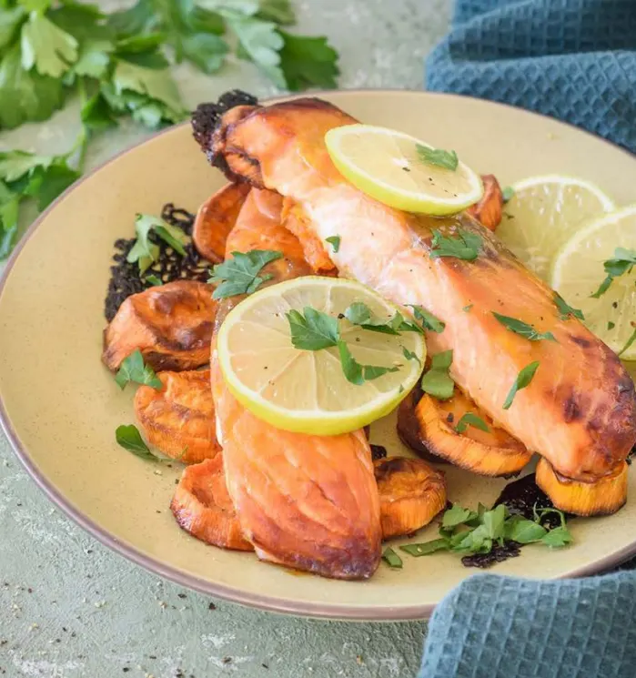 maple-mustard-salmon-and-sweet-potatoes
