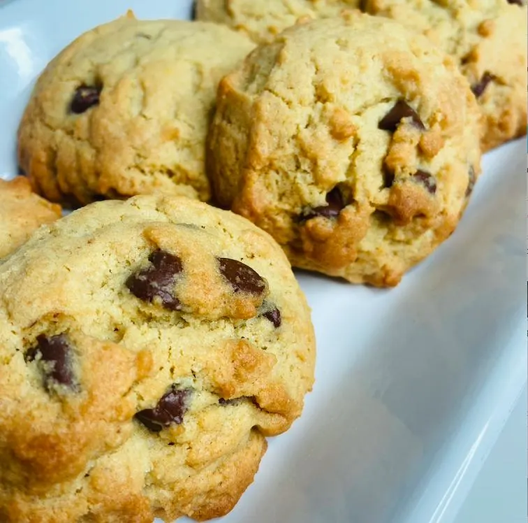 chocolate-chip-cookies