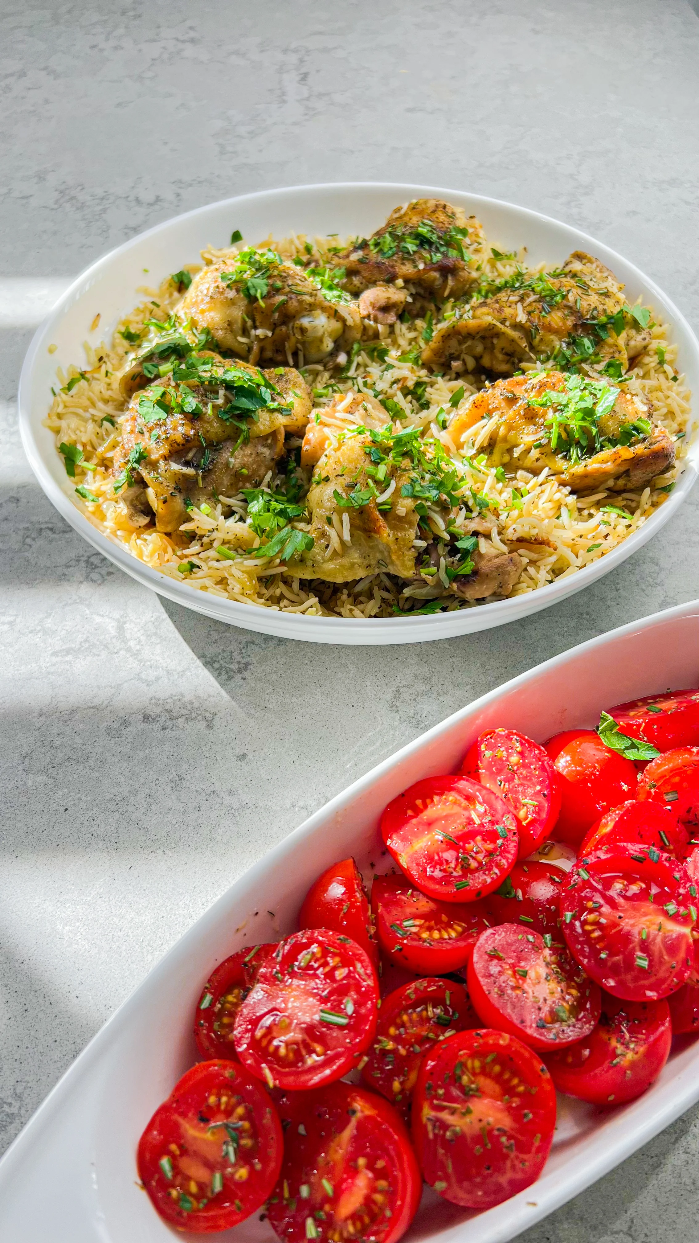one-pot-chicken-thighs-with-rice