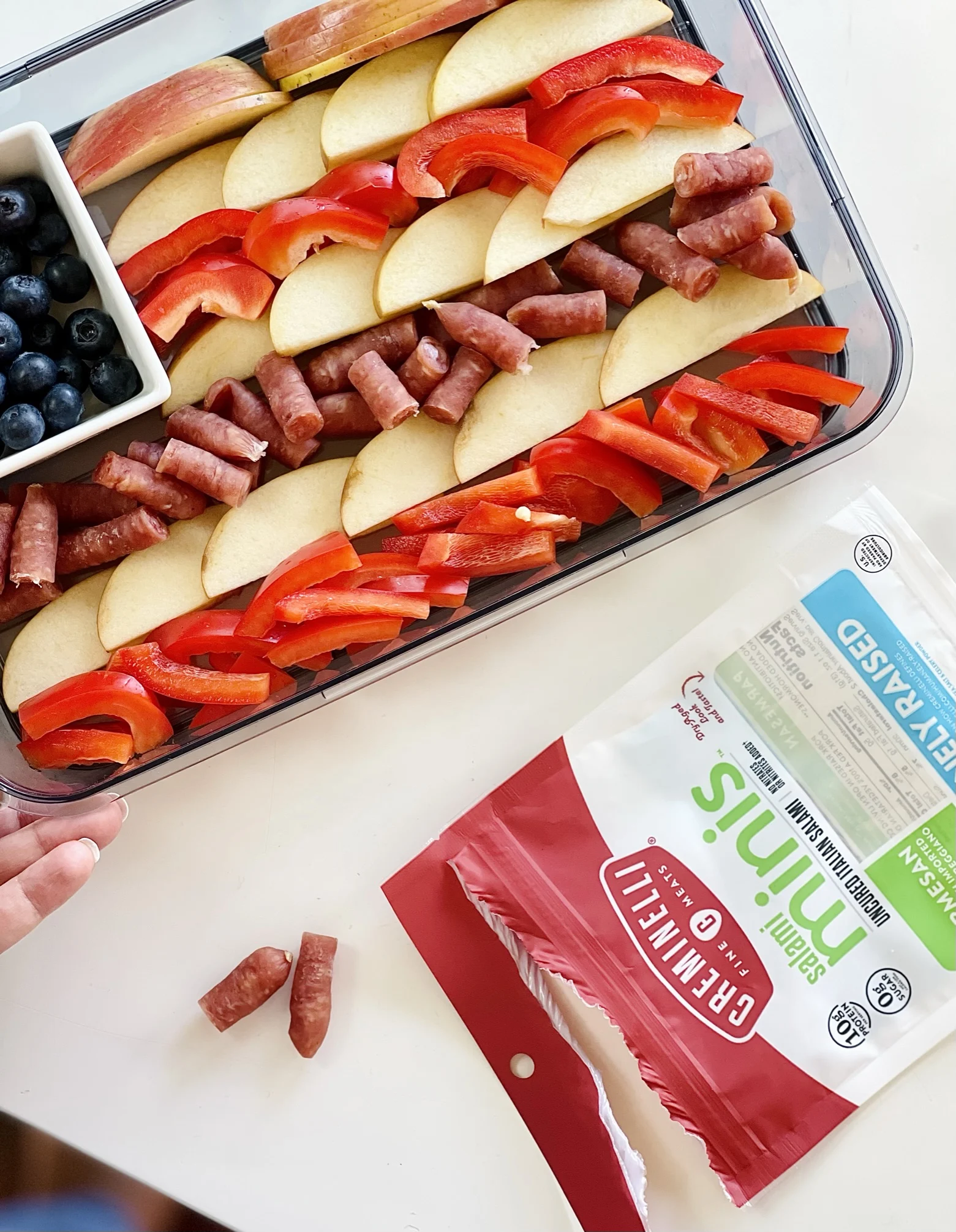 kid's-flag-platter-to-go