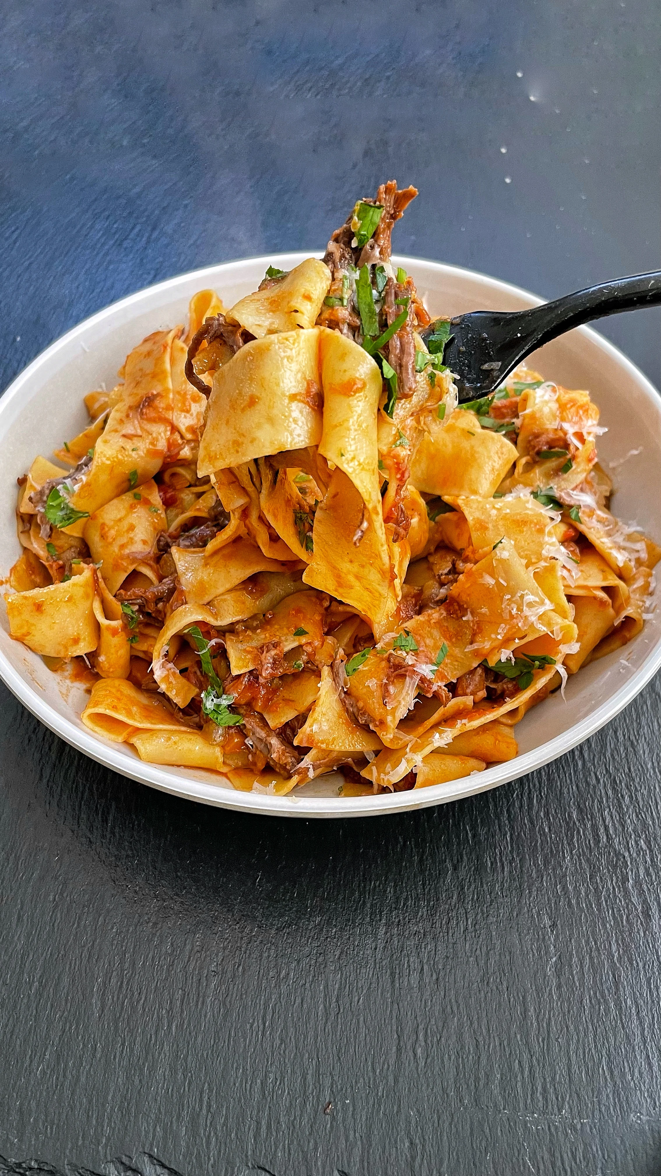 braised-beef-ragu-w-pappardelle-noodles