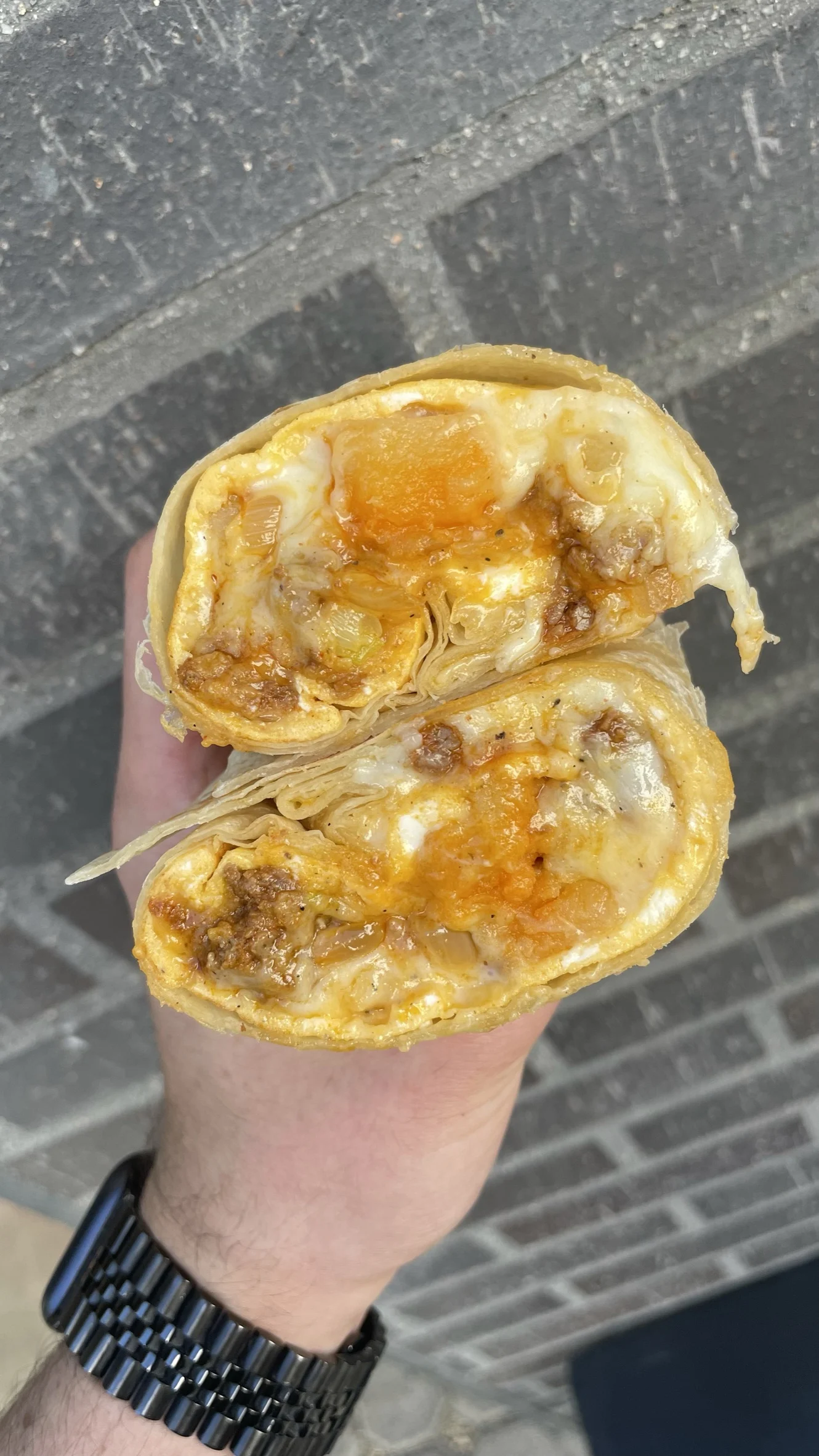 breakfast-burrito-w-papa-con-chorizo