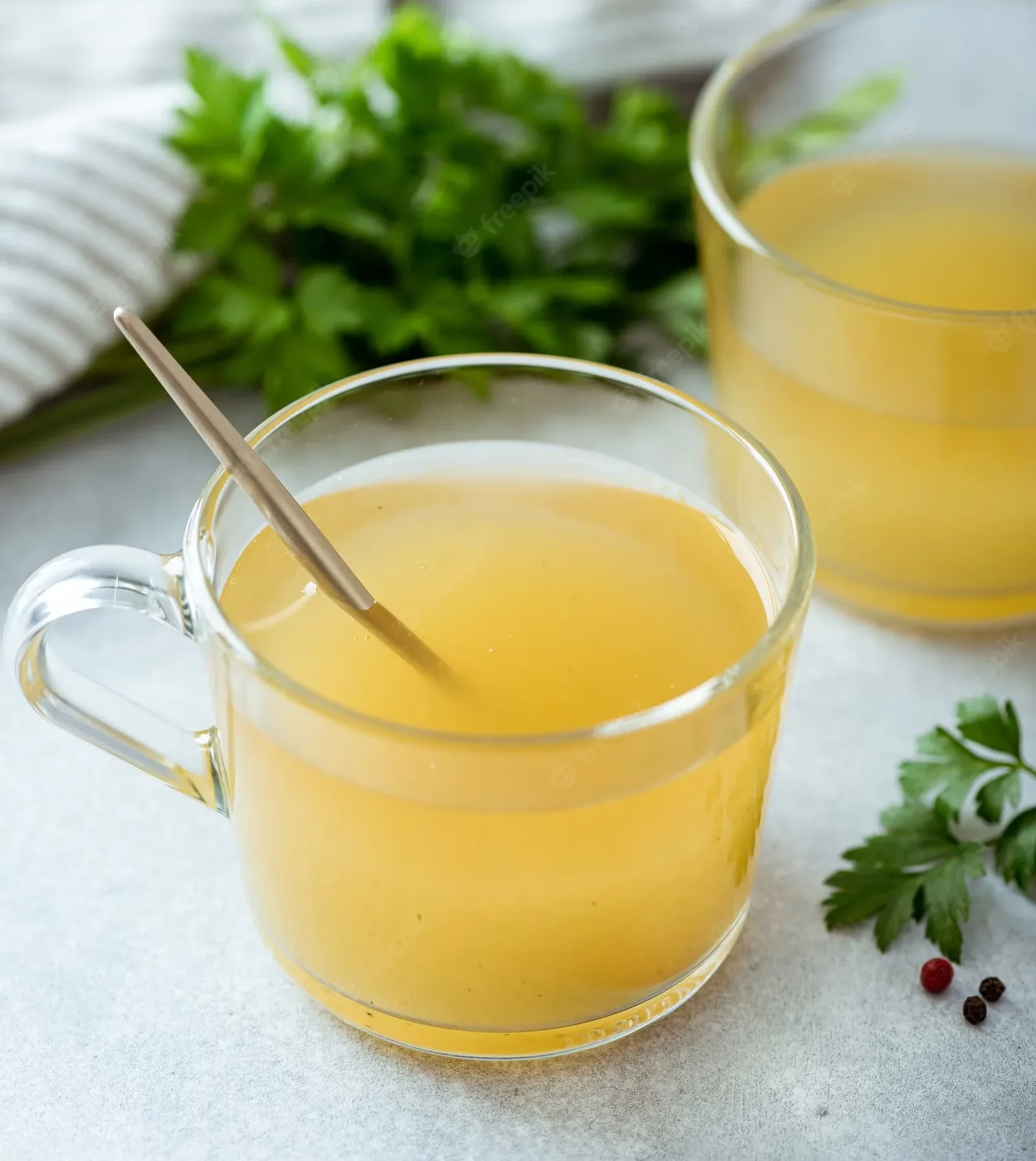 chicken-or-beef-bone-broth