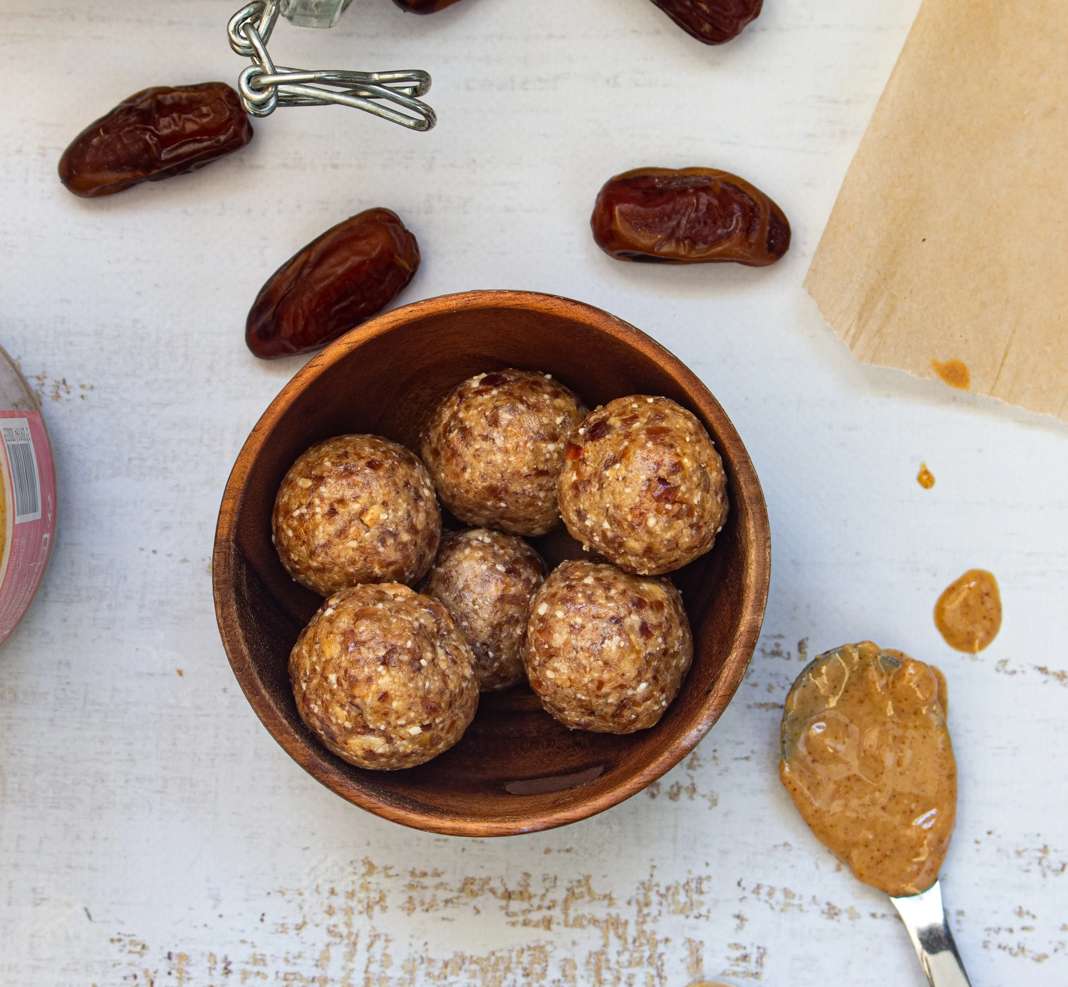 peanut-butter-cacao-bombs
